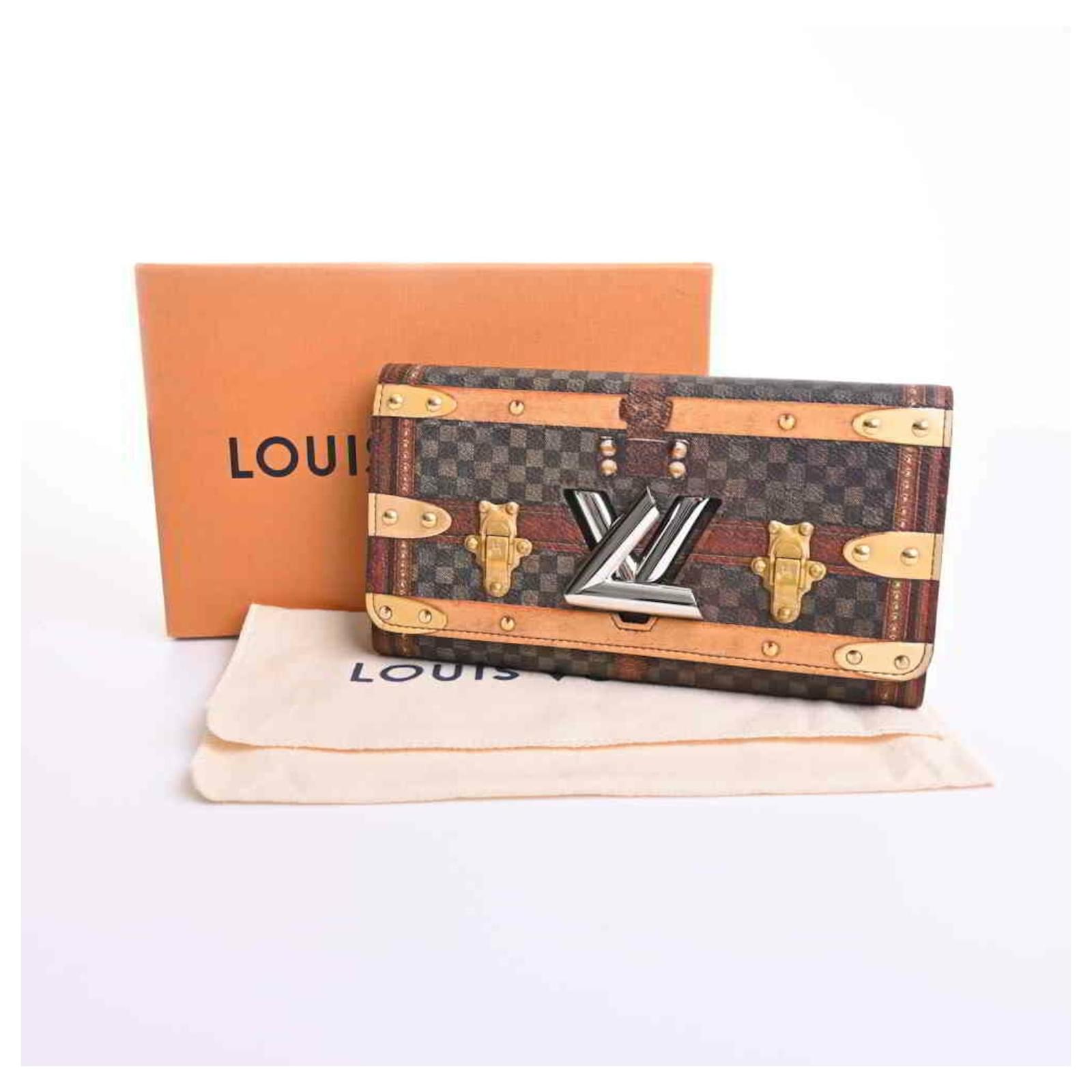 Louis Vuitton Brown Kabuki Twist MM Cloth ref.1016713 - Joli Closet