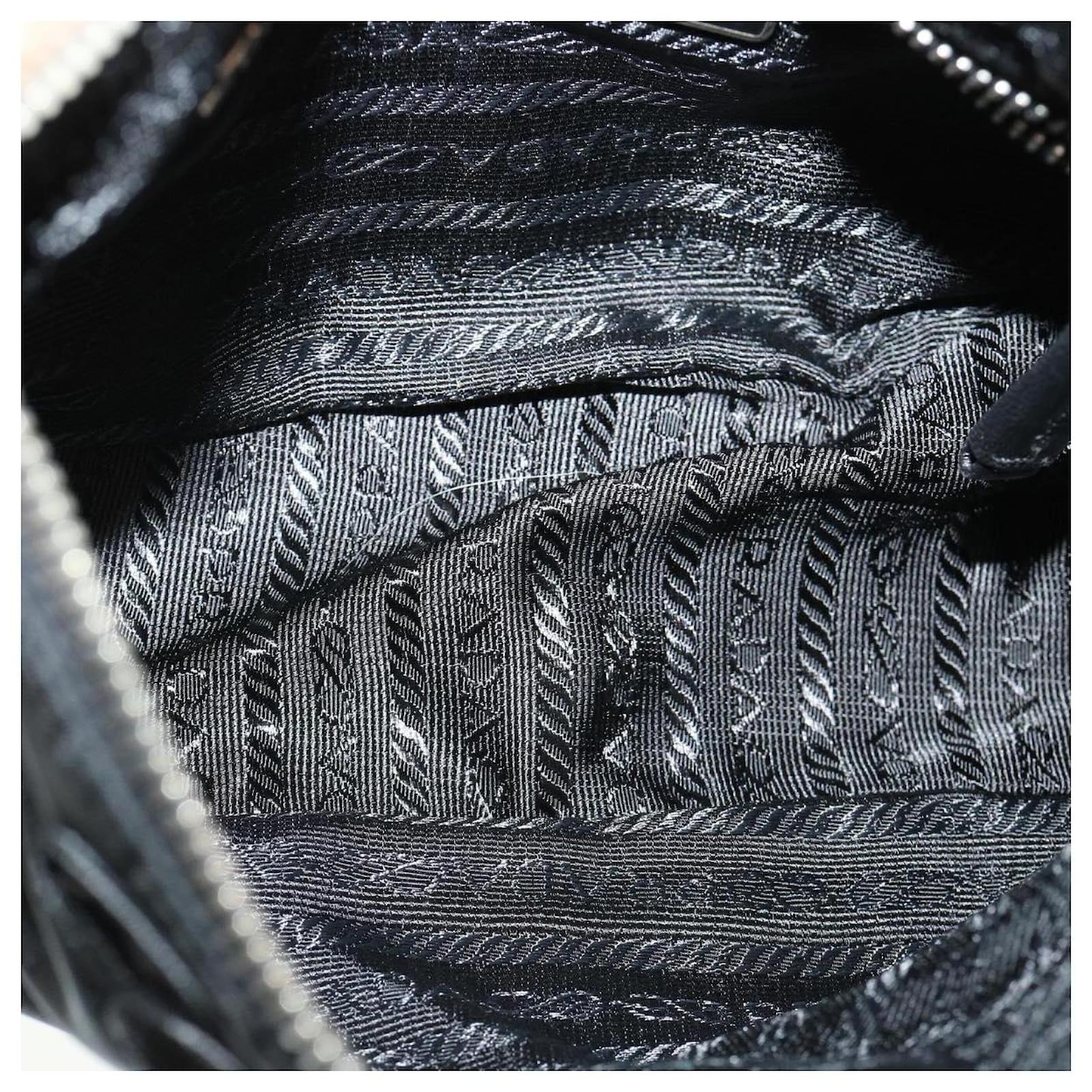 PRADA embroidery Shoulder Bag Nylon Black Auth ar7937 ref.707455 - Joli  Closet