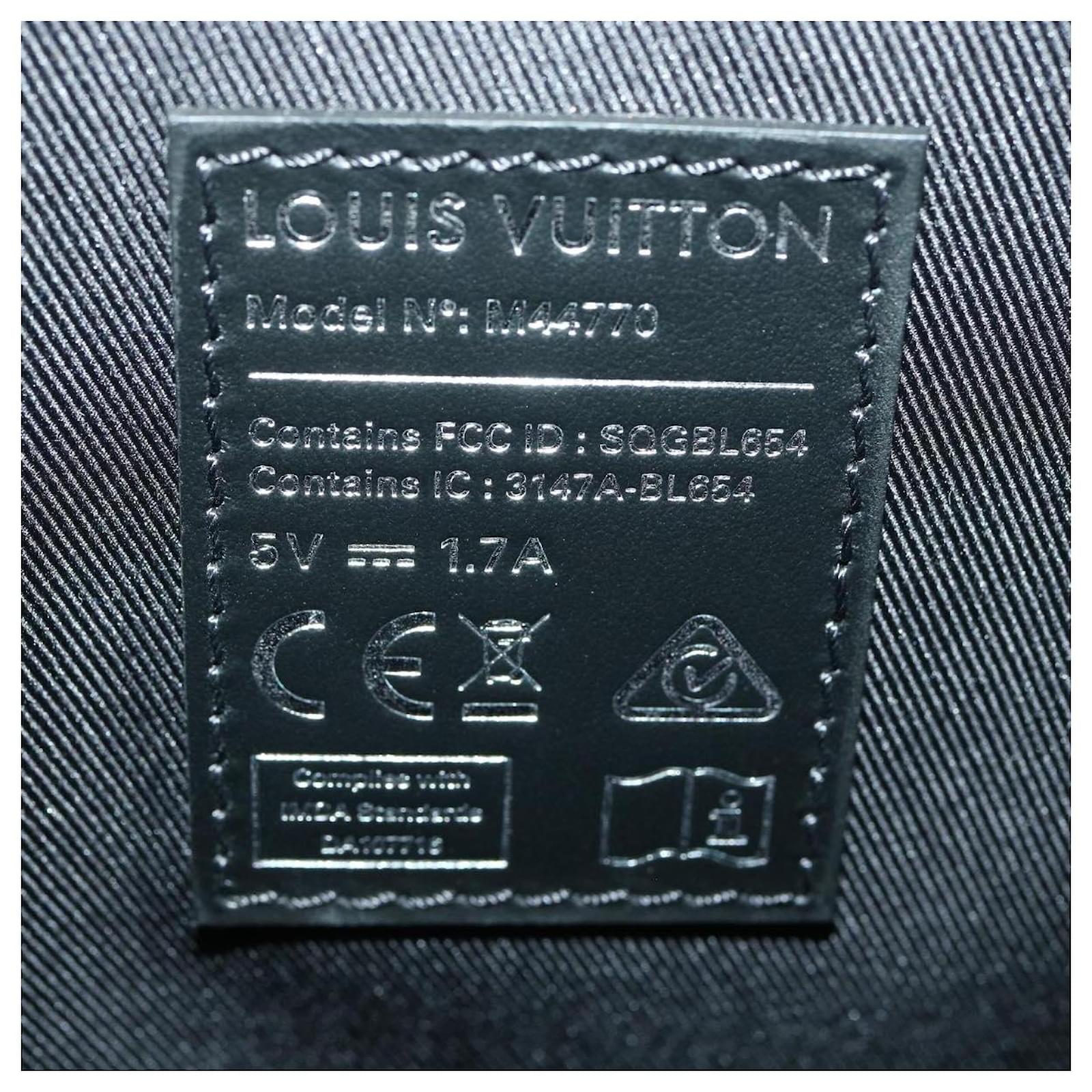 LOUIS VUITTON Monogram Light Up Keepall Bandouliere 50 Boston M44770 auth  32711a Black Cloth ref.707868 - Joli Closet