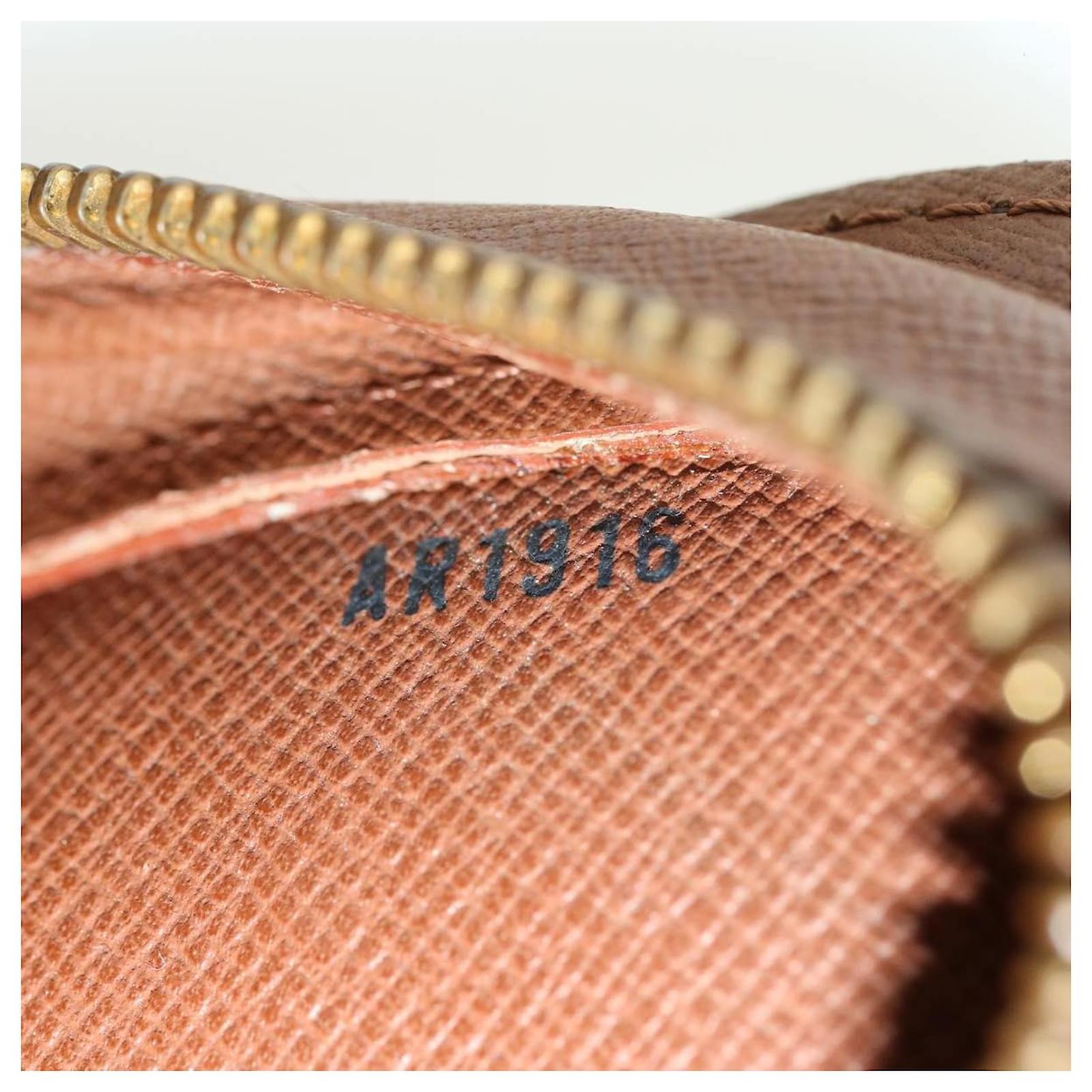 LOUIS VUITTON Monogram Orsay Clutch Bag M51790 LV Auth jk1928 Cloth  ref.599748 - Joli Closet