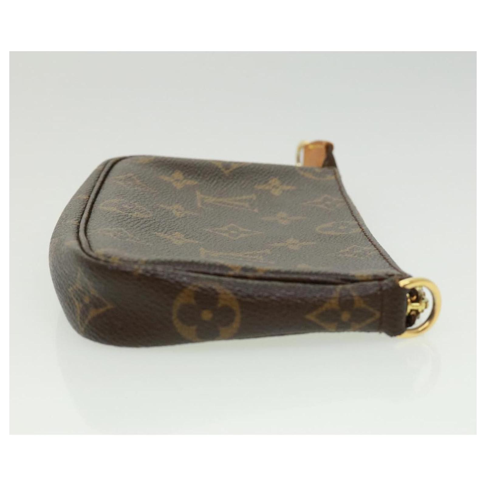 LOUIS VUITTON Monogram Mini Pochette Accessoires Pouch M58009 LV Auth 32684  Cloth ref.708991 - Joli Closet