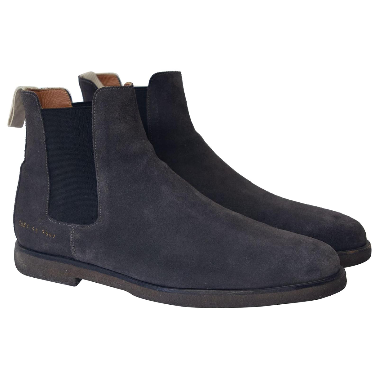 forbundet design Kakadu Autre Marque Common Projects Chelsea Boots in Dark Grey Suede ref.709177 -  Joli Closet