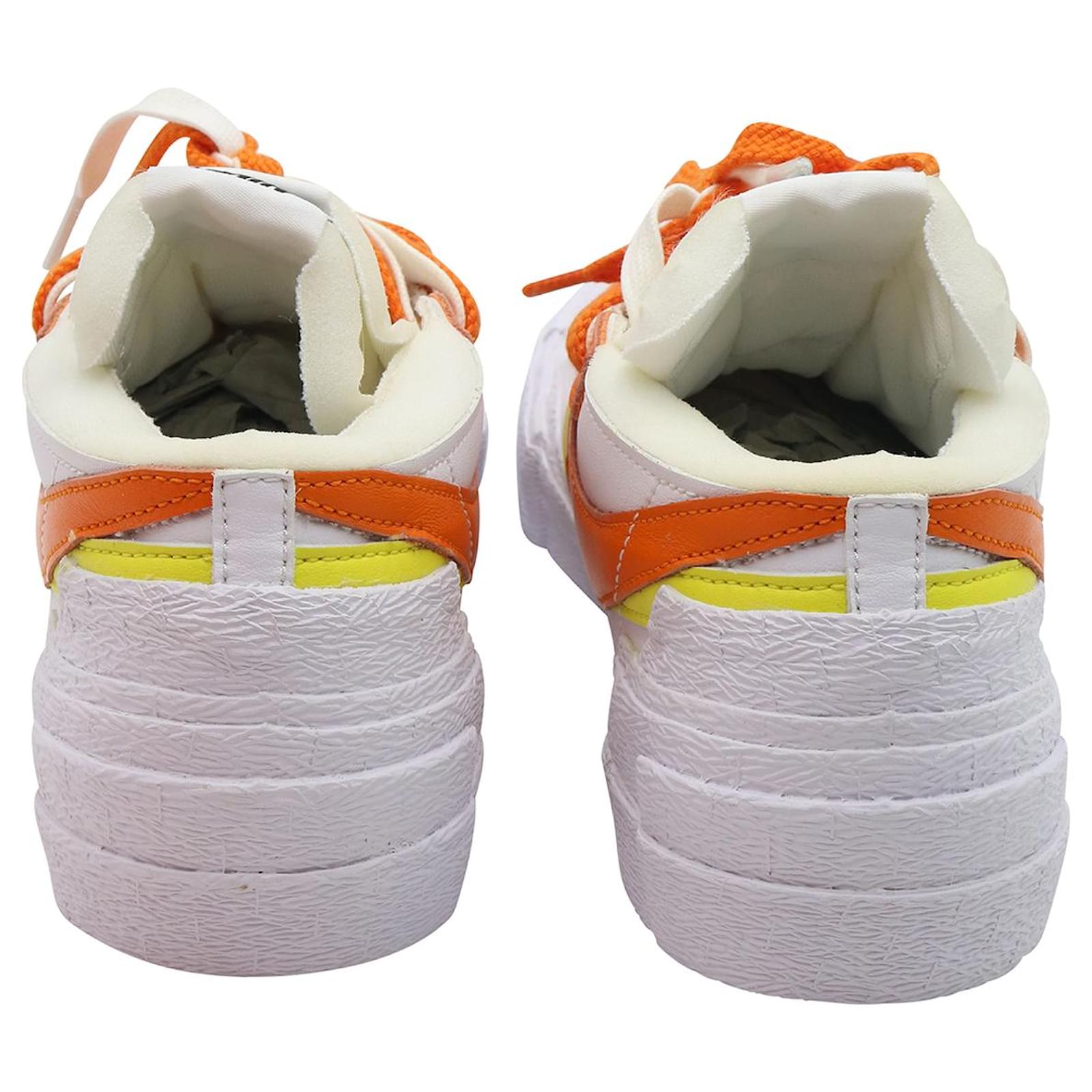 blazer low sacai magma orange