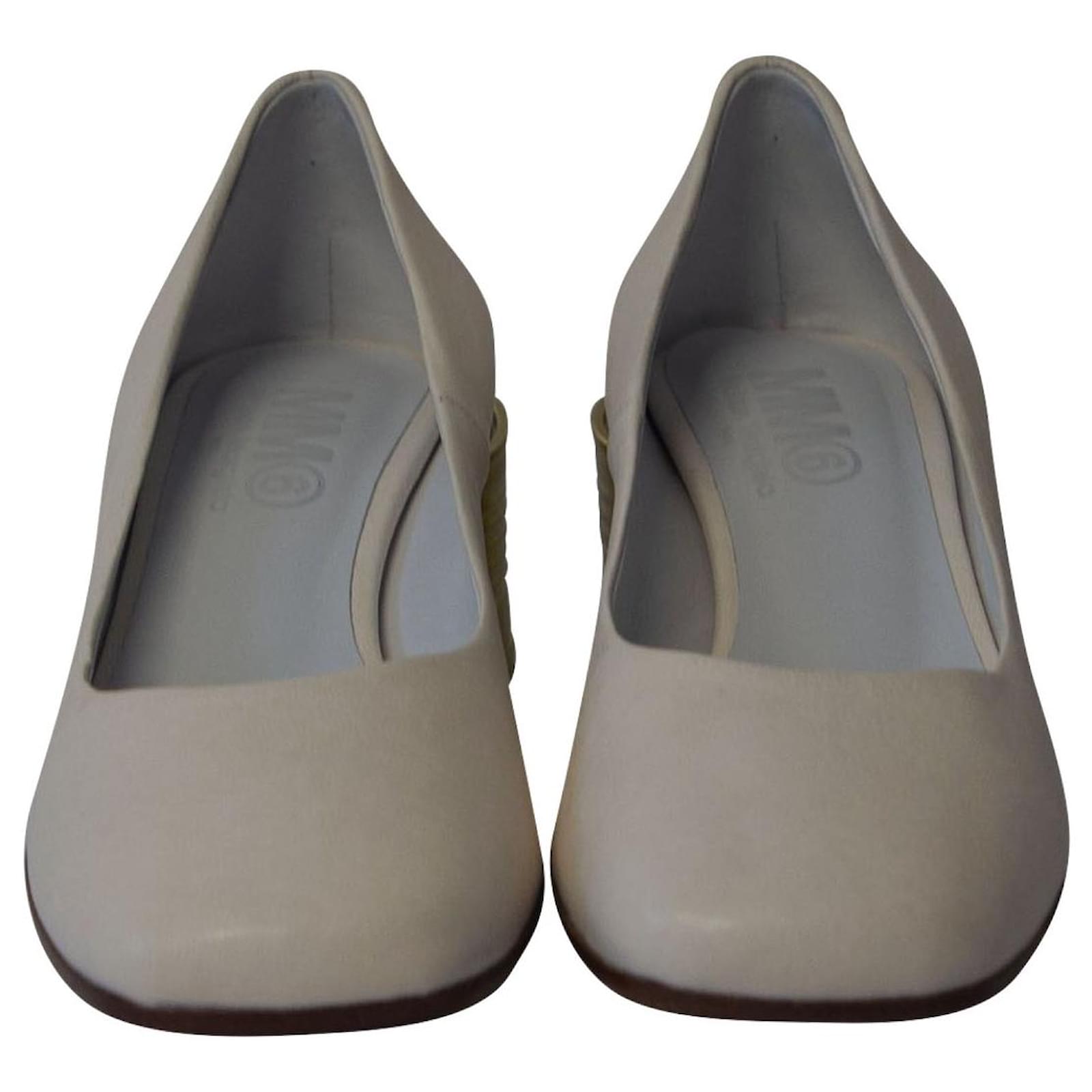 Maison Martin Margiela Maison Margiela Tin Can Heel Pumps in