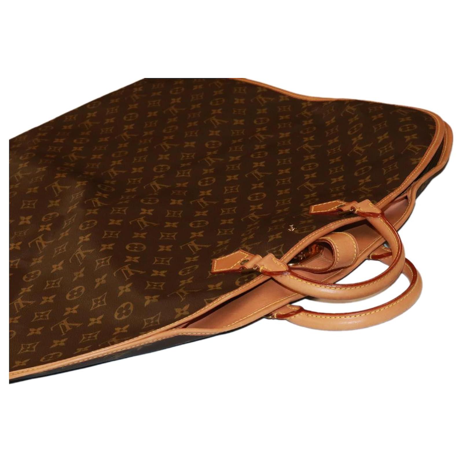 Louis Vuitton Monogram Canvas MM Garment Bag