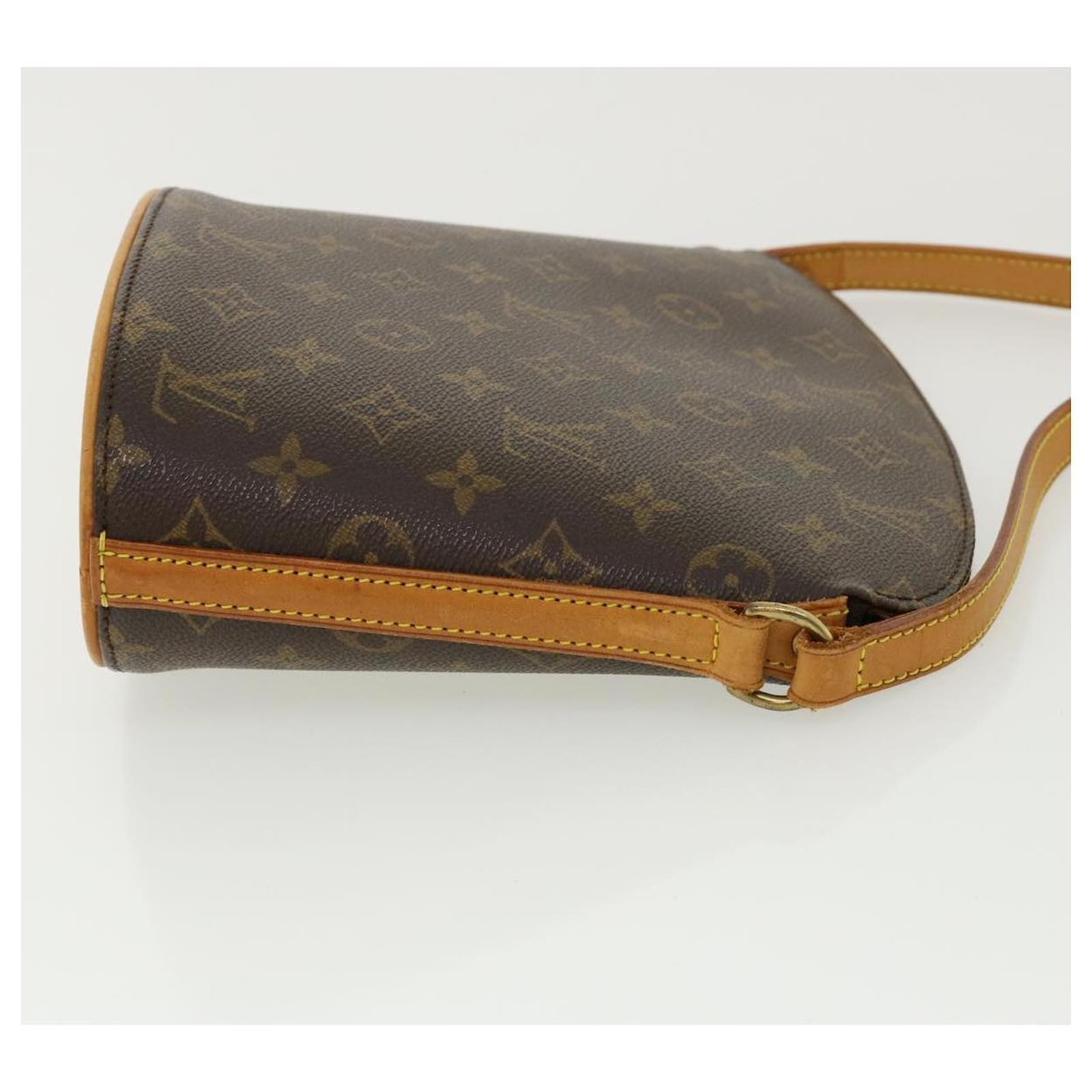 Louis Vuitton Monogram Canvas Drouot Shoulder Bag (SHF-18607) – LuxeDH