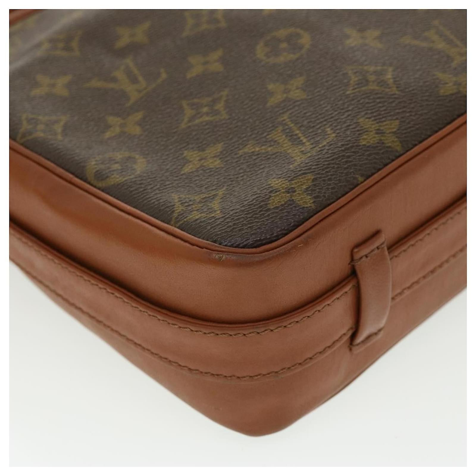 LOUIS VUITTON Monogram Sac Bandouliere 35 Shoulder Bag Vintage LV Auth  ar8023b Cloth ref.711073 - Joli Closet