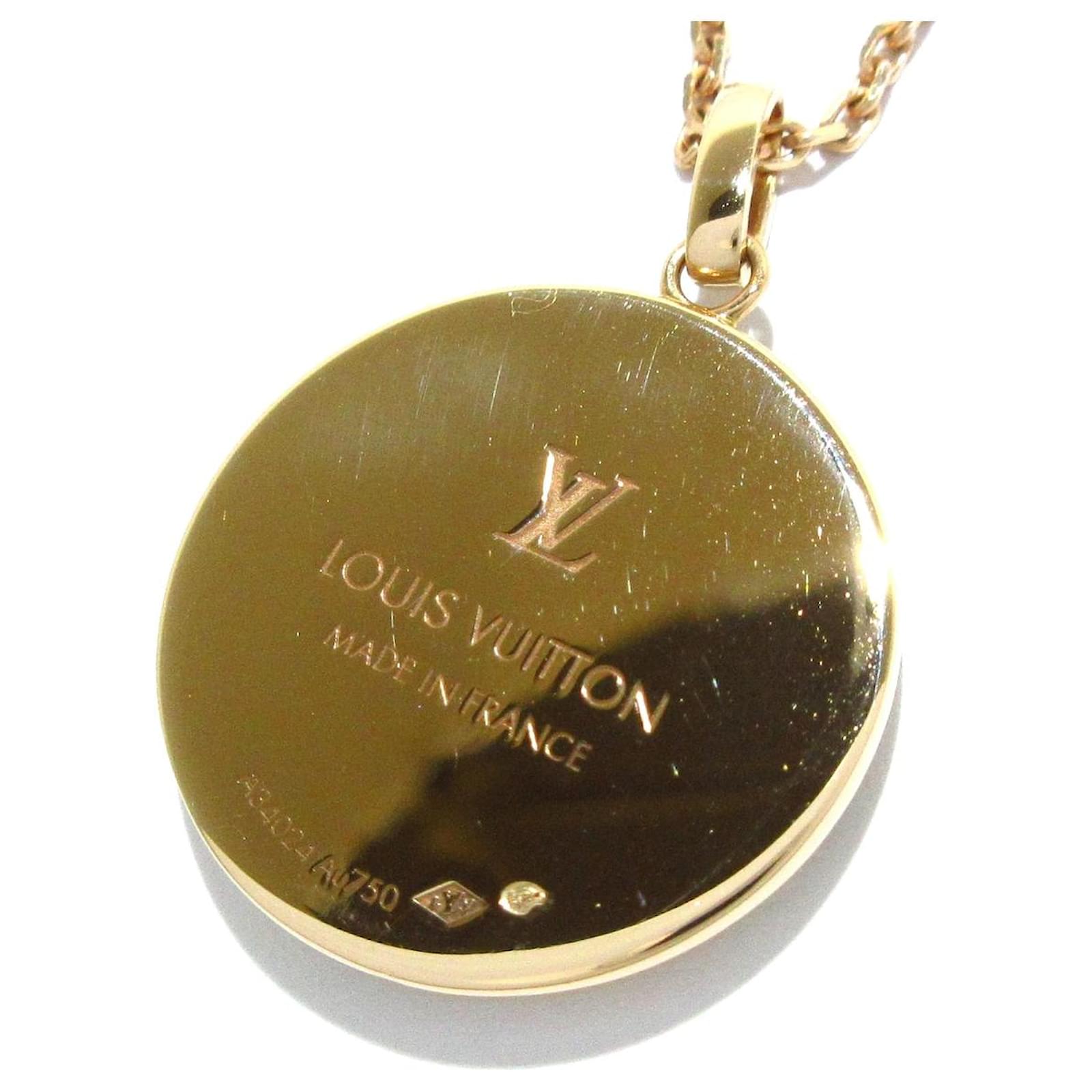 Shop Louis Vuitton 2021 SS Color blossom xl medallion, yellow gold