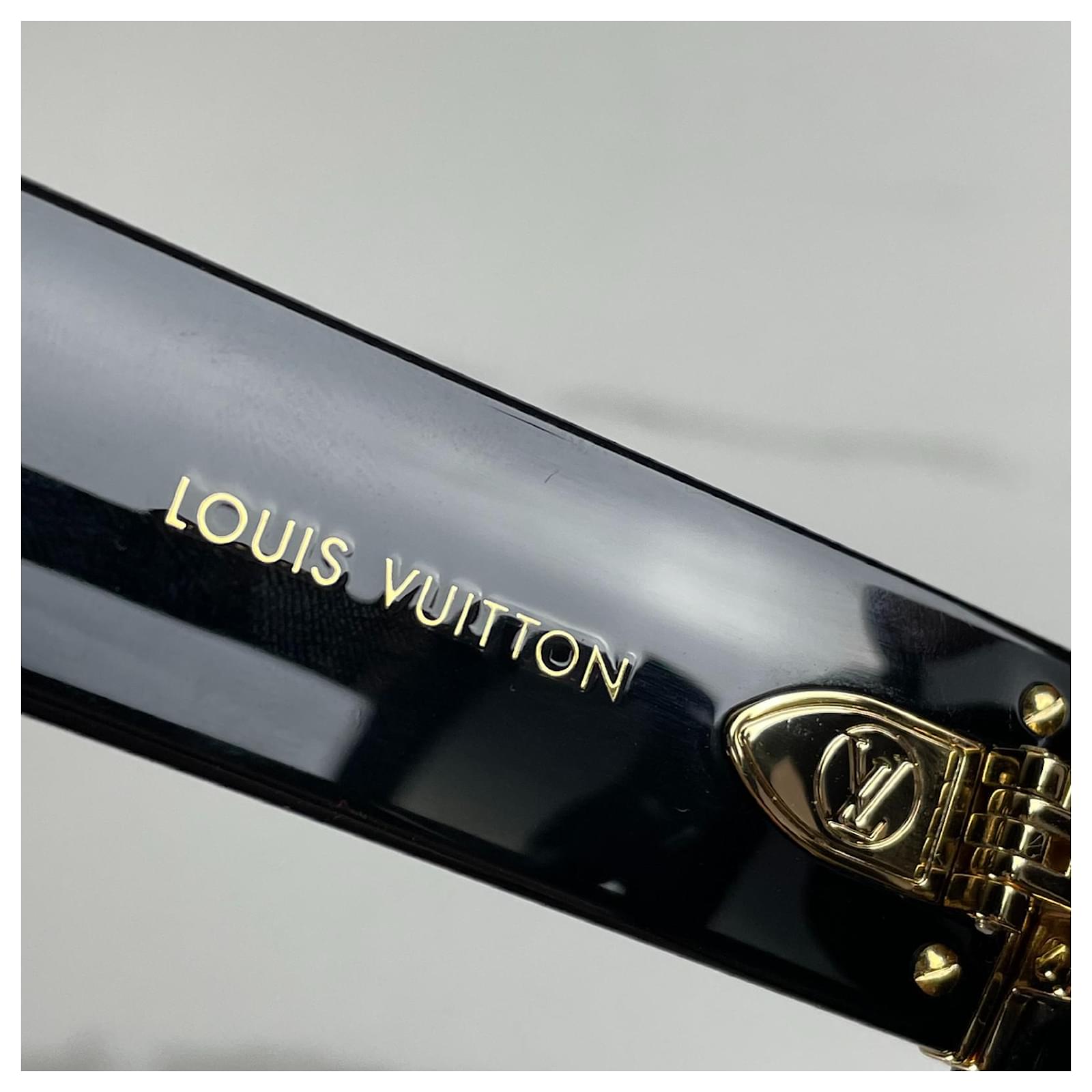 Louis Vuitton LV Empreinte Square Sunglasses Black Acetate. Size E