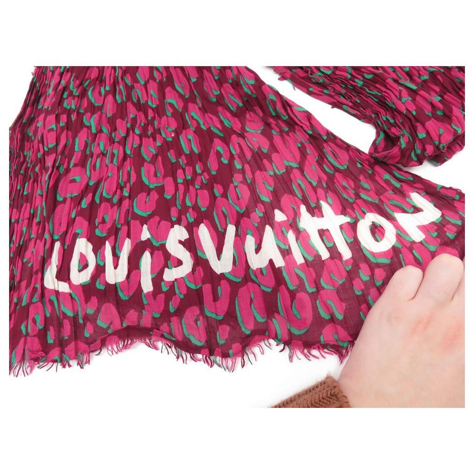 Shop Louis Vuitton 2021-22FW Leopard stole (M72215, M72215) by