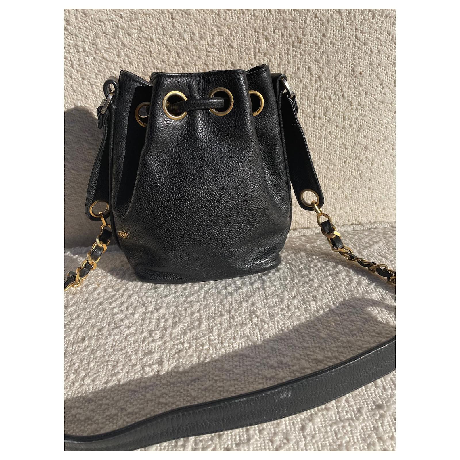 Gabrielle bucket leather handbag Chanel Black in Leather - 18627212