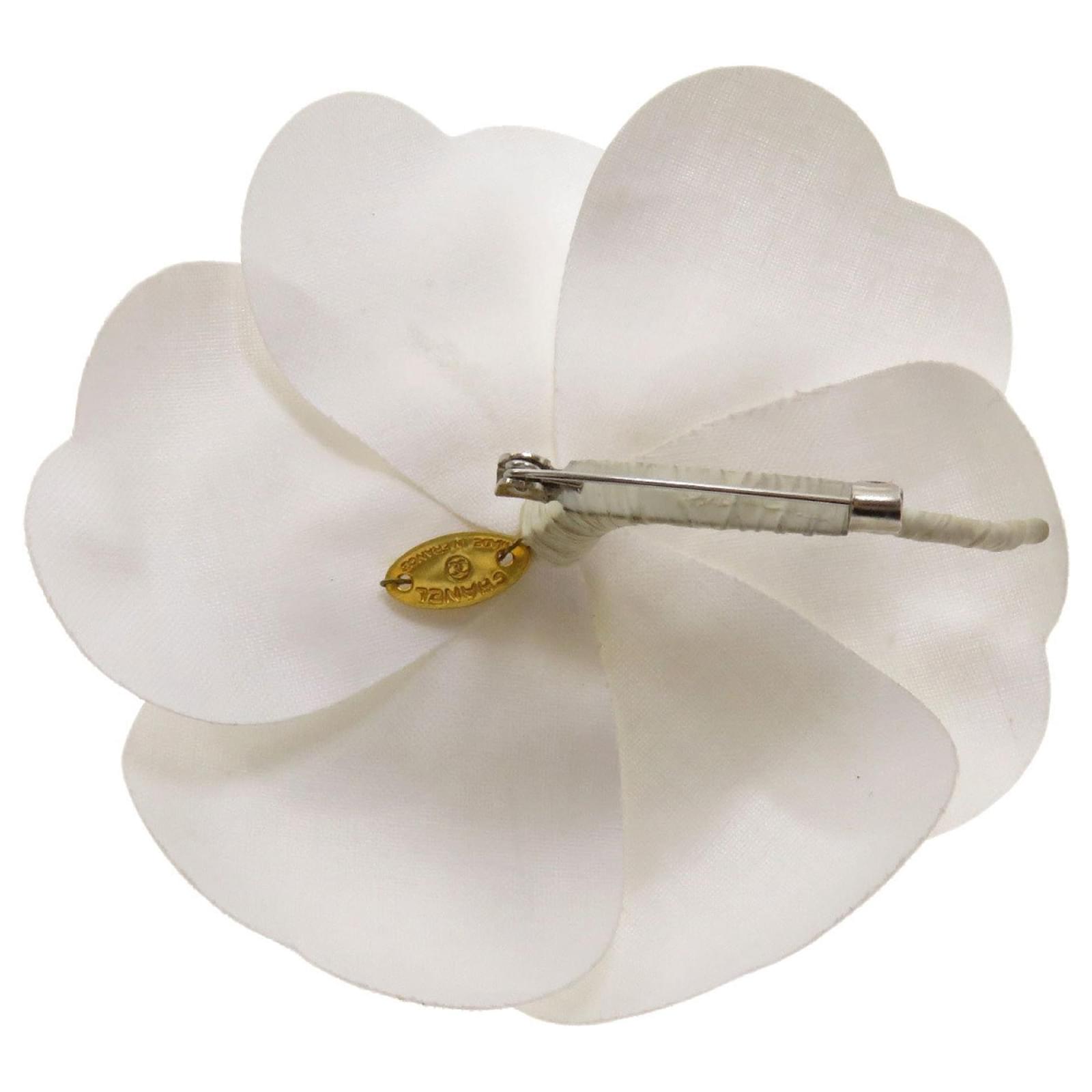 Couvre-boutons De Manchette Blancs Avec Fleur De Camélia Et Perle - Base Dorée - Pour Femme - Diamètre 20 Mm