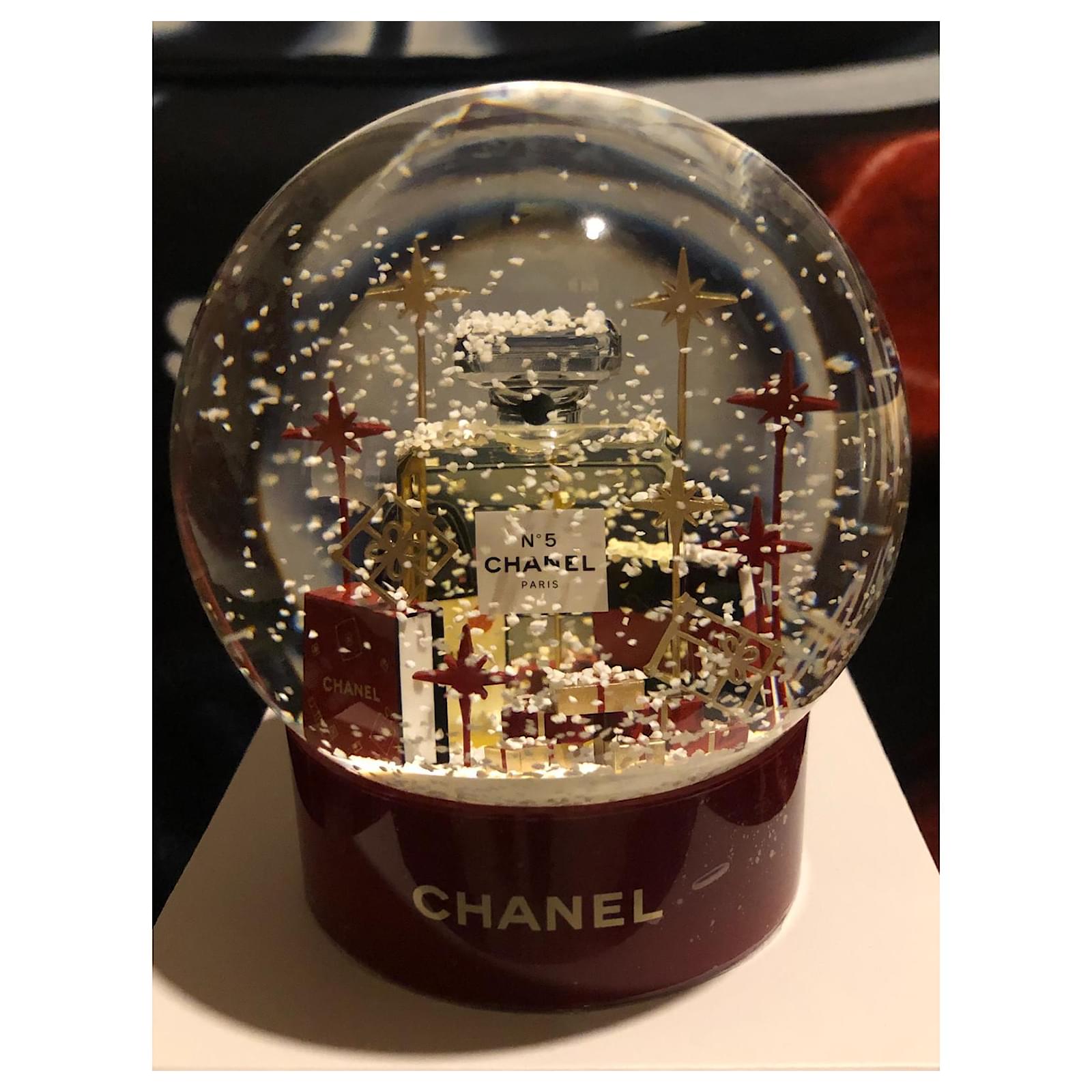 CHANEL, Accessories, Chanel Snow Globe Limited Edition