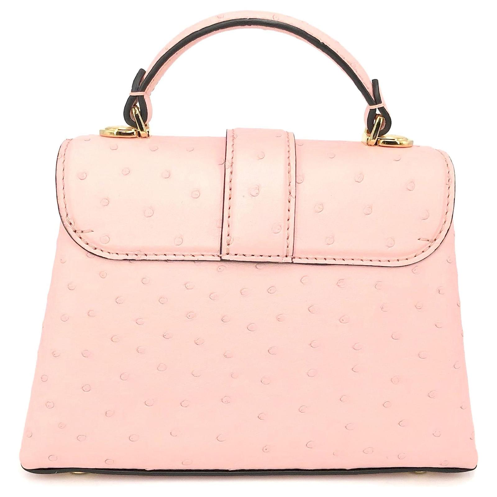 Louis Vuitton Rose des Ventes mini bag in pink ostrich Leather Ostrich  leather ref.718158 - Joli Closet