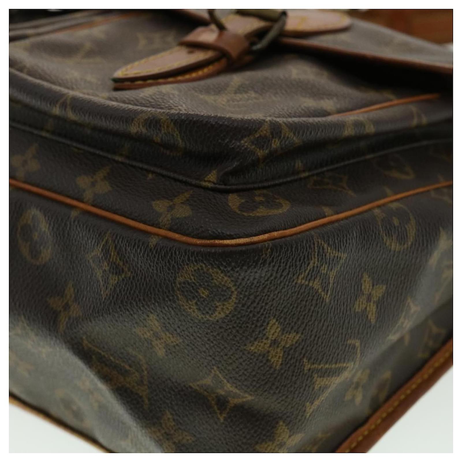 LOUIS VUITTON Monogram Sac Bazas Japon Shoulder Bag M99013 LV Auth