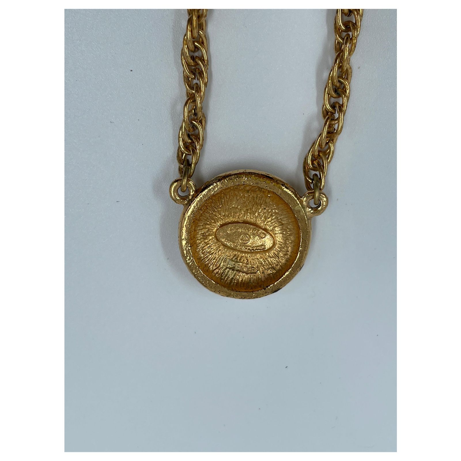 Collier Vintage Métal Doré - Bijou Ancien, Occasion - Fabriqué En France