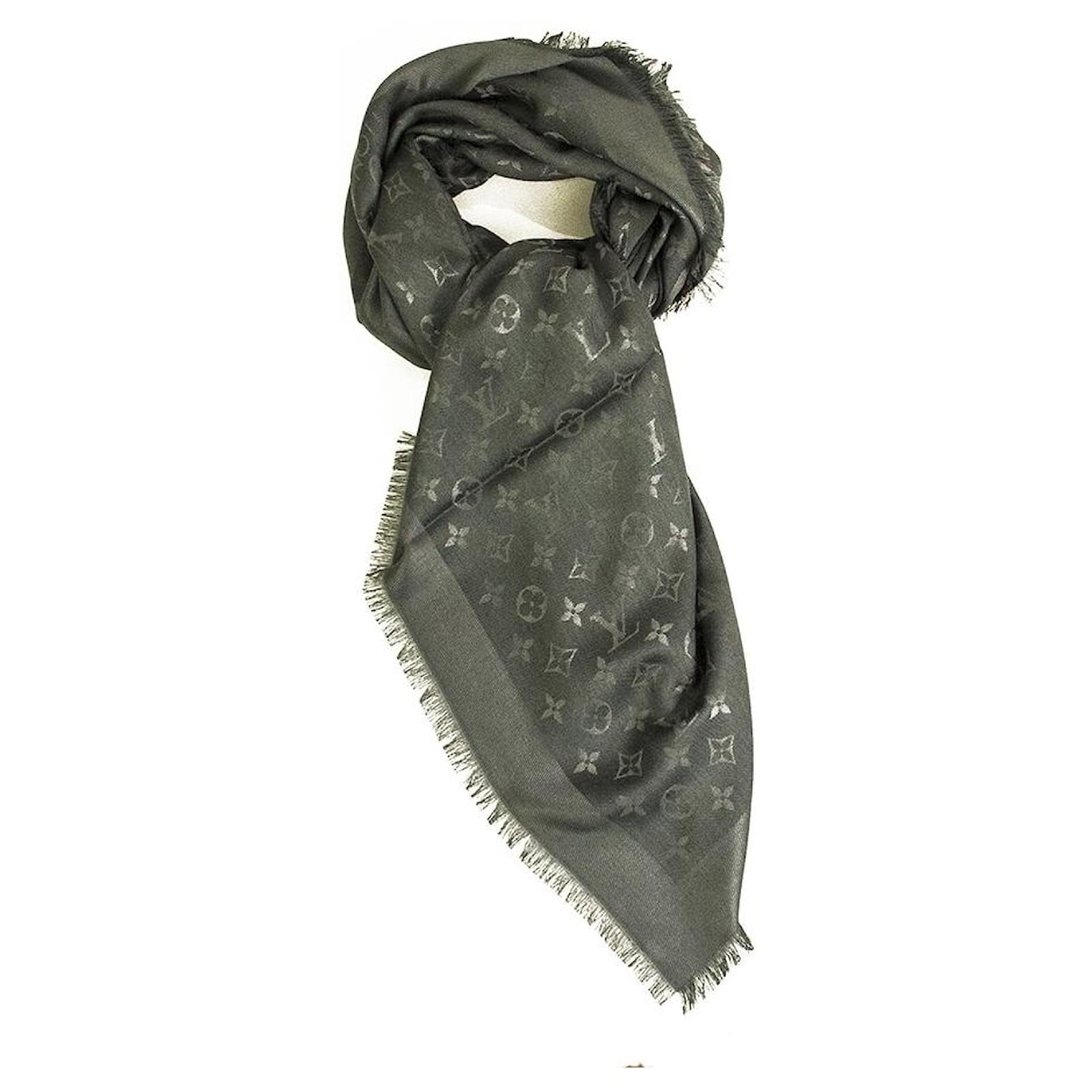 Louis Vuitton 'Essential Shine' 2022 Scarf - Black Scarves and