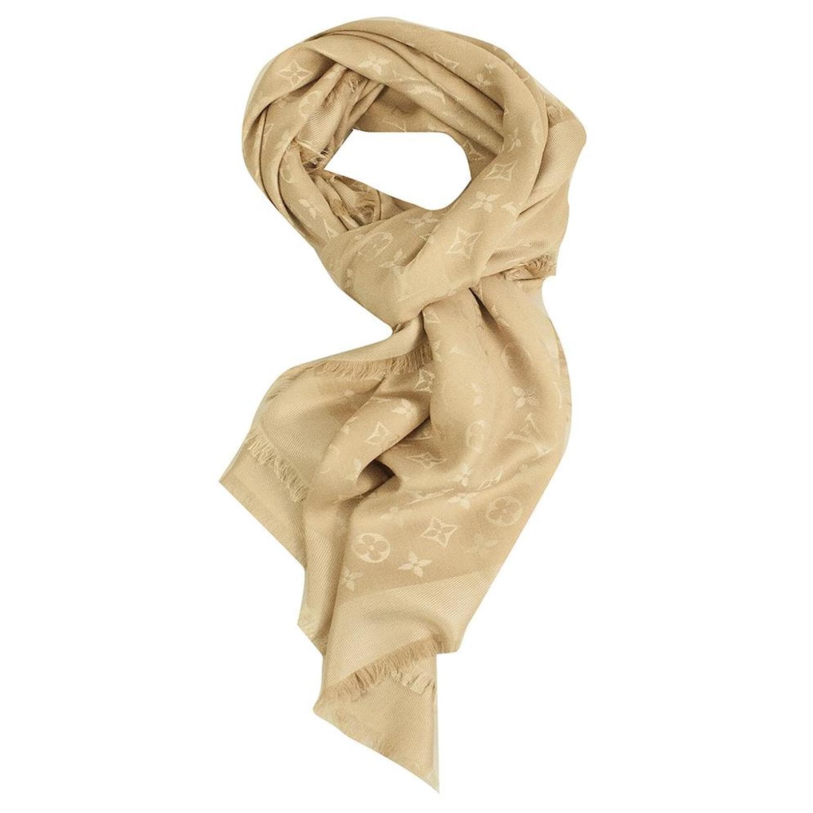 Louis Vuitton monogram ecru tone on tone shawl weaved jacquard silk M77356  Beige ref.723675 - Joli Closet