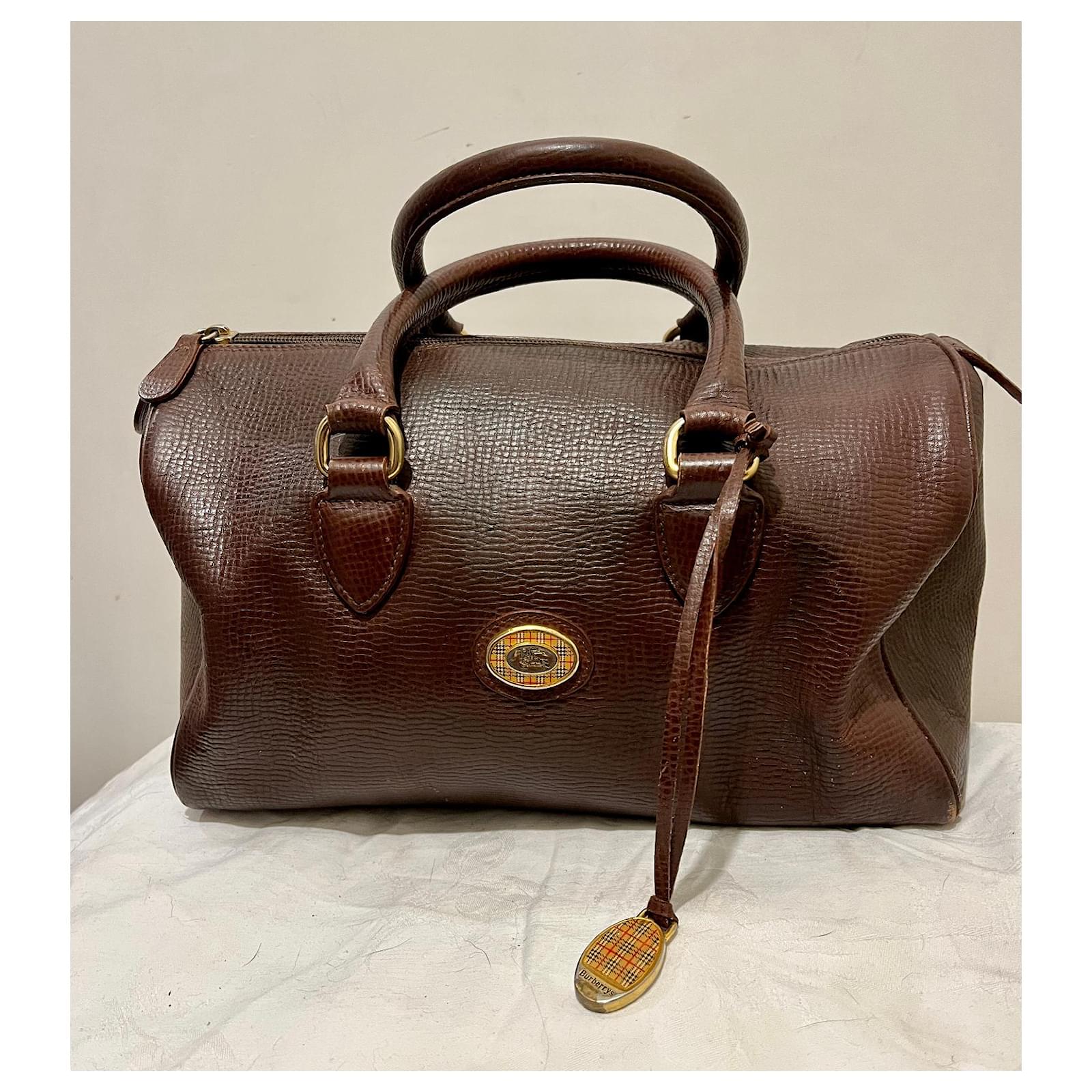 Burberry, Bags, 0 Authentic Vintage Burberrys Nova Check Crossbody Bag