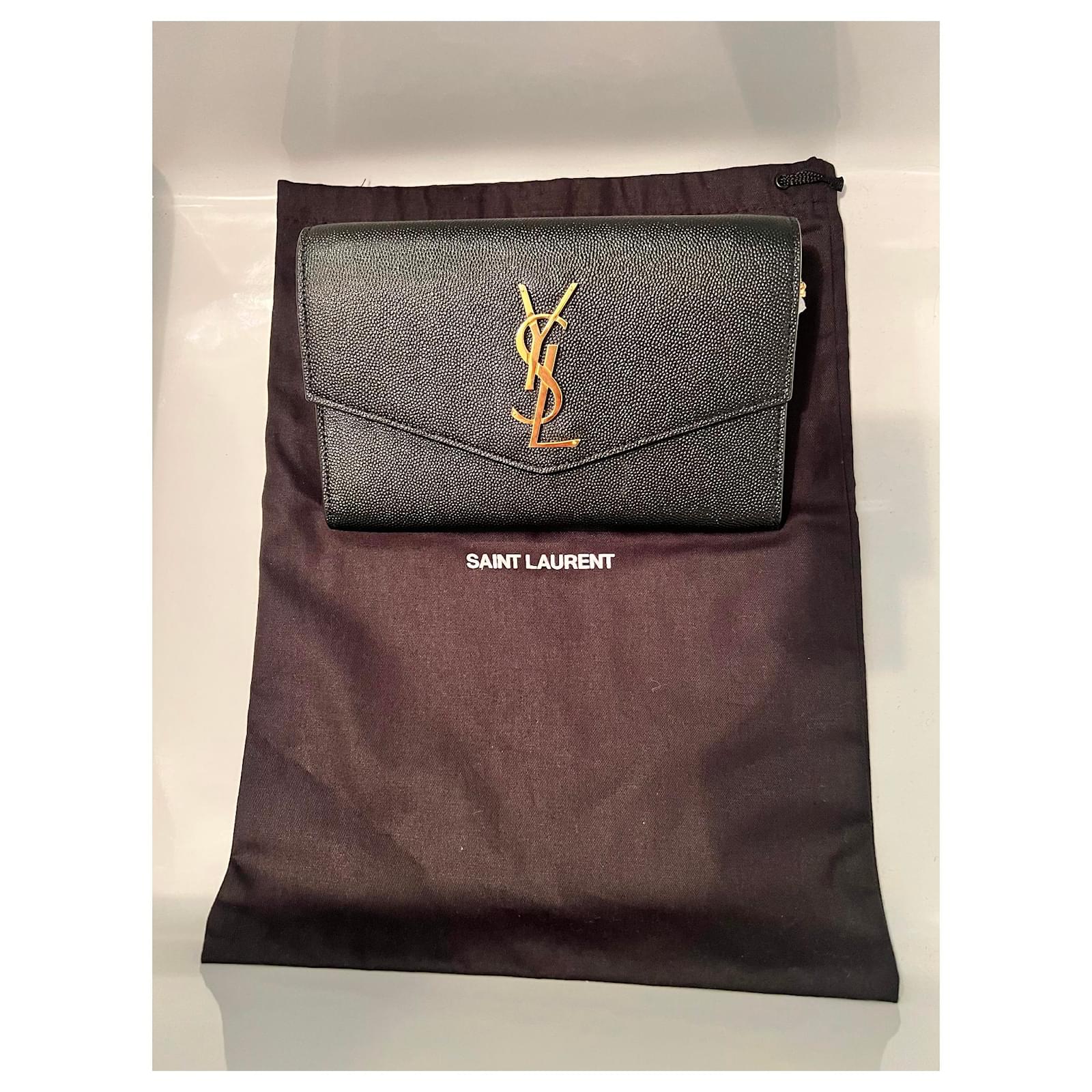 UPTOWN chain wallet in grain de poudre embossed leather, Saint Laurent