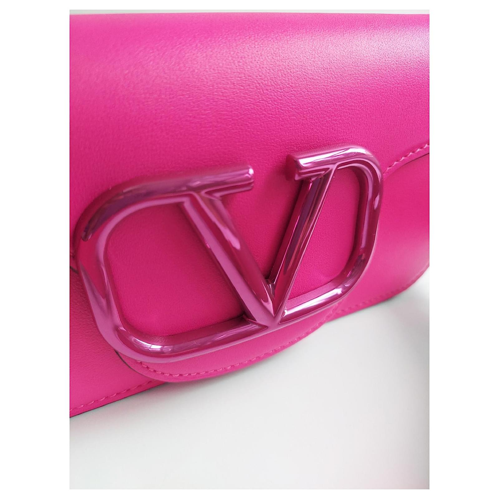 Valentino Garavani Loco V-Logo leather shoulder bag Fuschia