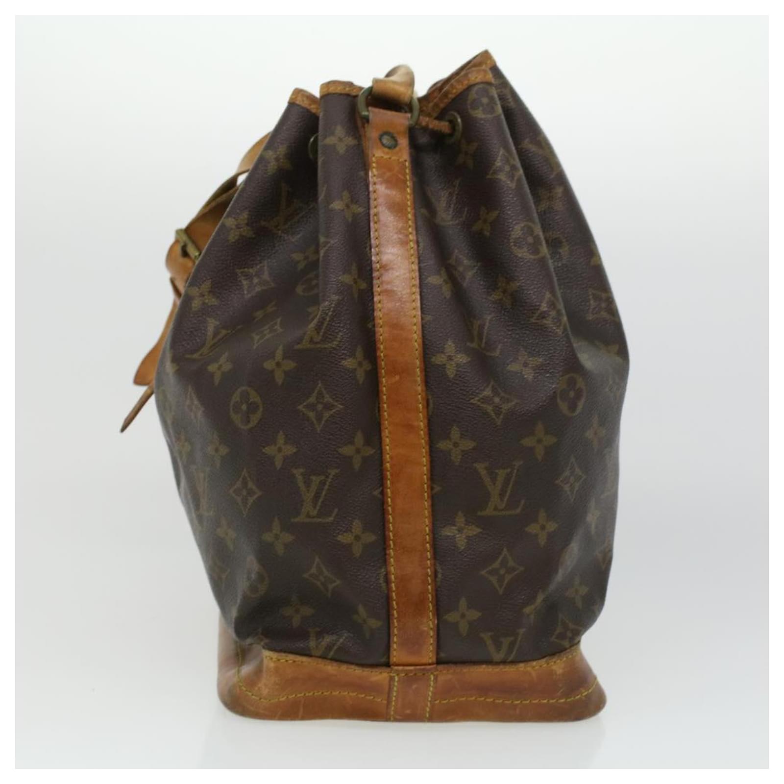 Louis Vuitton Monogram Petit Noe Shoulder Bag M42226 LV Auth 40073