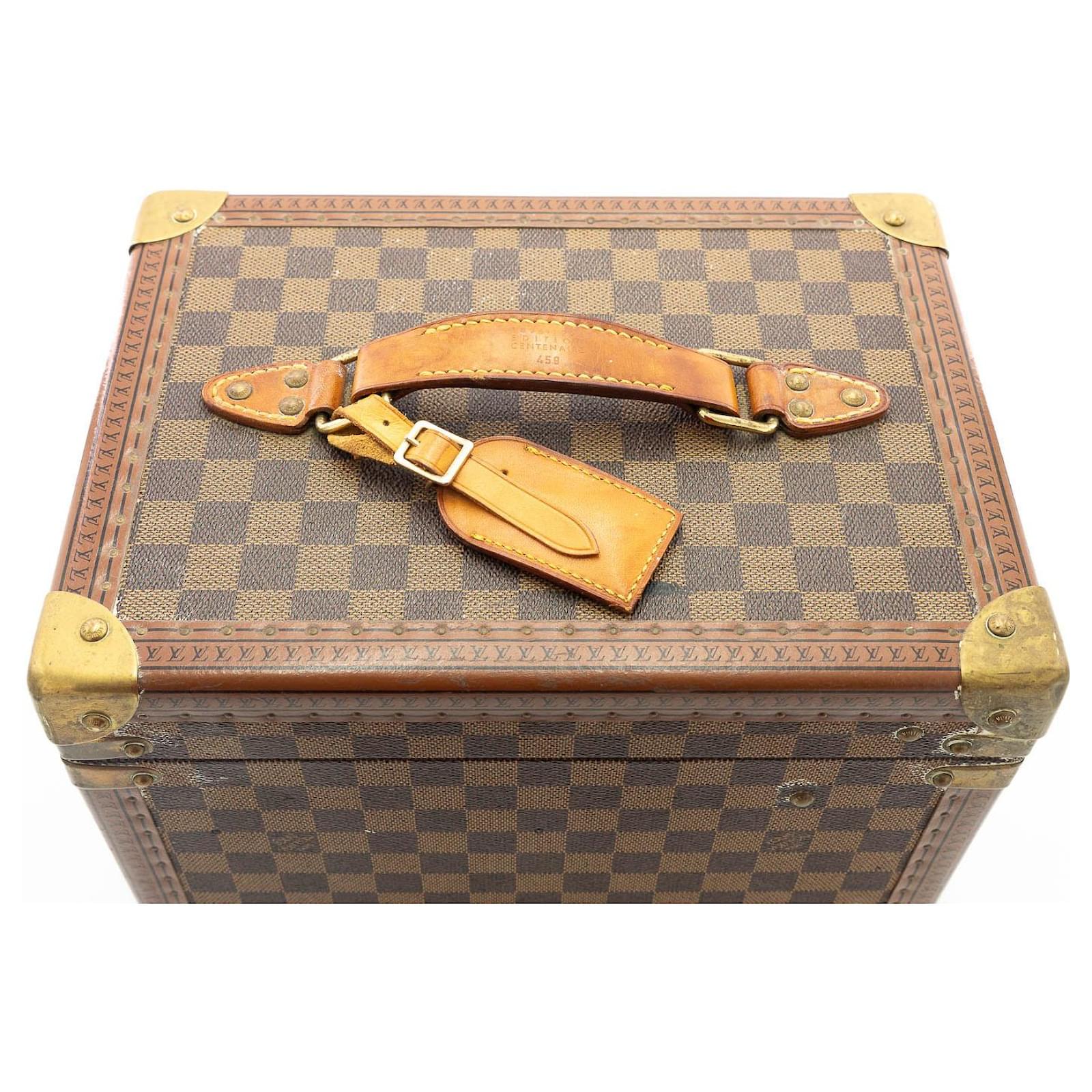 Louis Vuitton Vanity Trunk Bottle Box Brown Cloth ref.727991