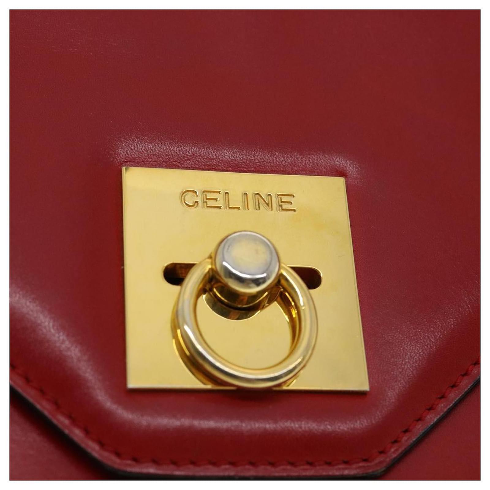 Céline CELINE Chain Shoulder Bag Red Auth fm1822 Leather ref