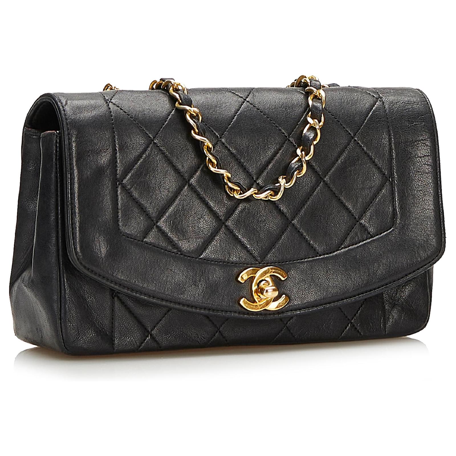 Chanel Black Small Diana Flap Crossbody Bag Leather ref.729220 - Joli Closet