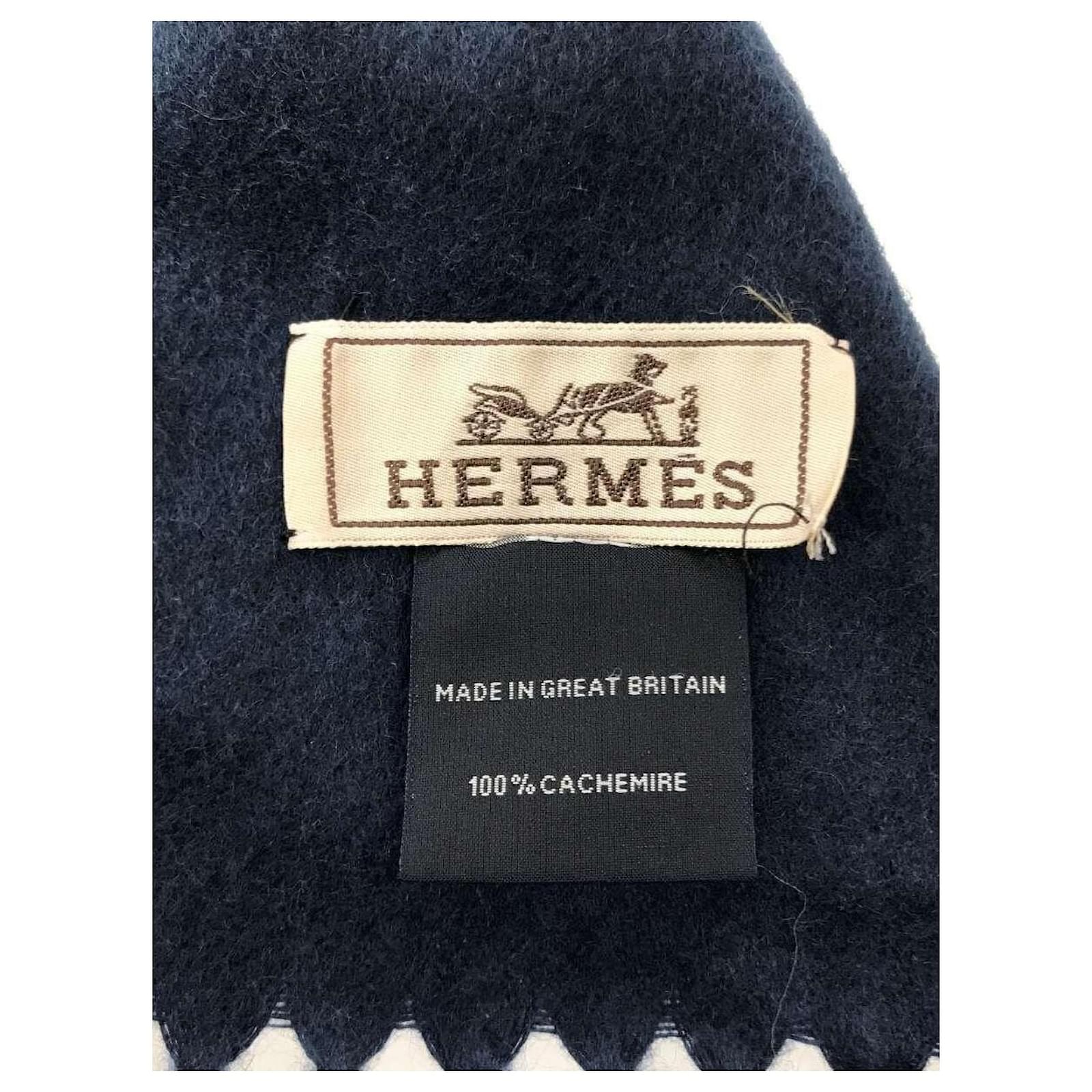 Herm s HERMES Muffler Blue Cashmere Ref 730420 Joli Closet herm-s-hermes-muffler-blue-cashmere-ref-730420-joli-closet
