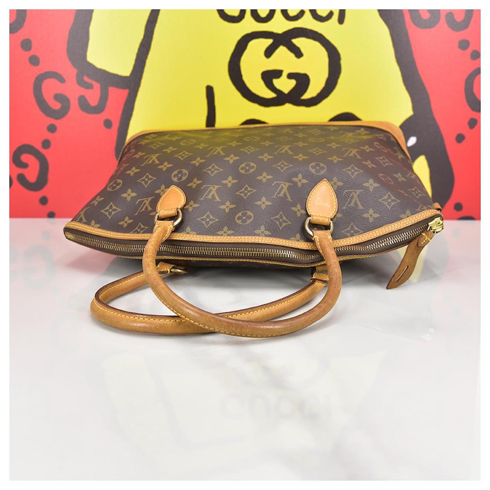 Louis Vuitton Monogram Lockit Horizontal Brown Cloth ref.733142 - Joli  Closet