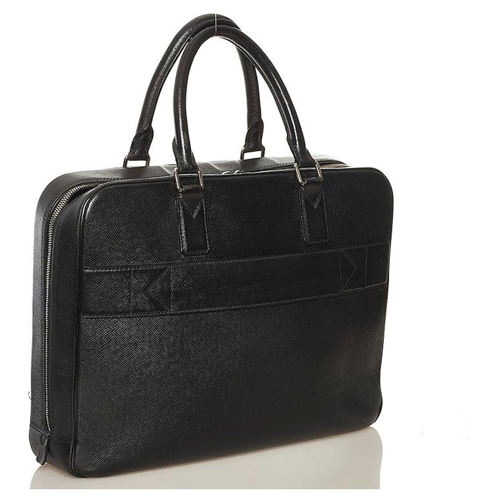 Louis Vuitton Taiga Neo Igor Briefcase M32782 Black Leather Pony