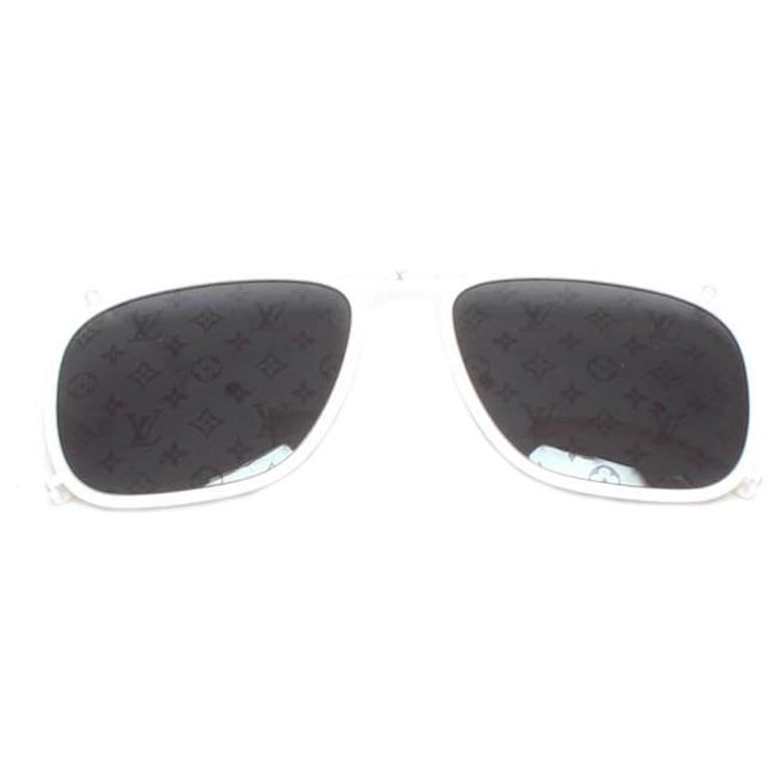 Louis Vuitton aviator Sunglasses with monogram lens. If only I