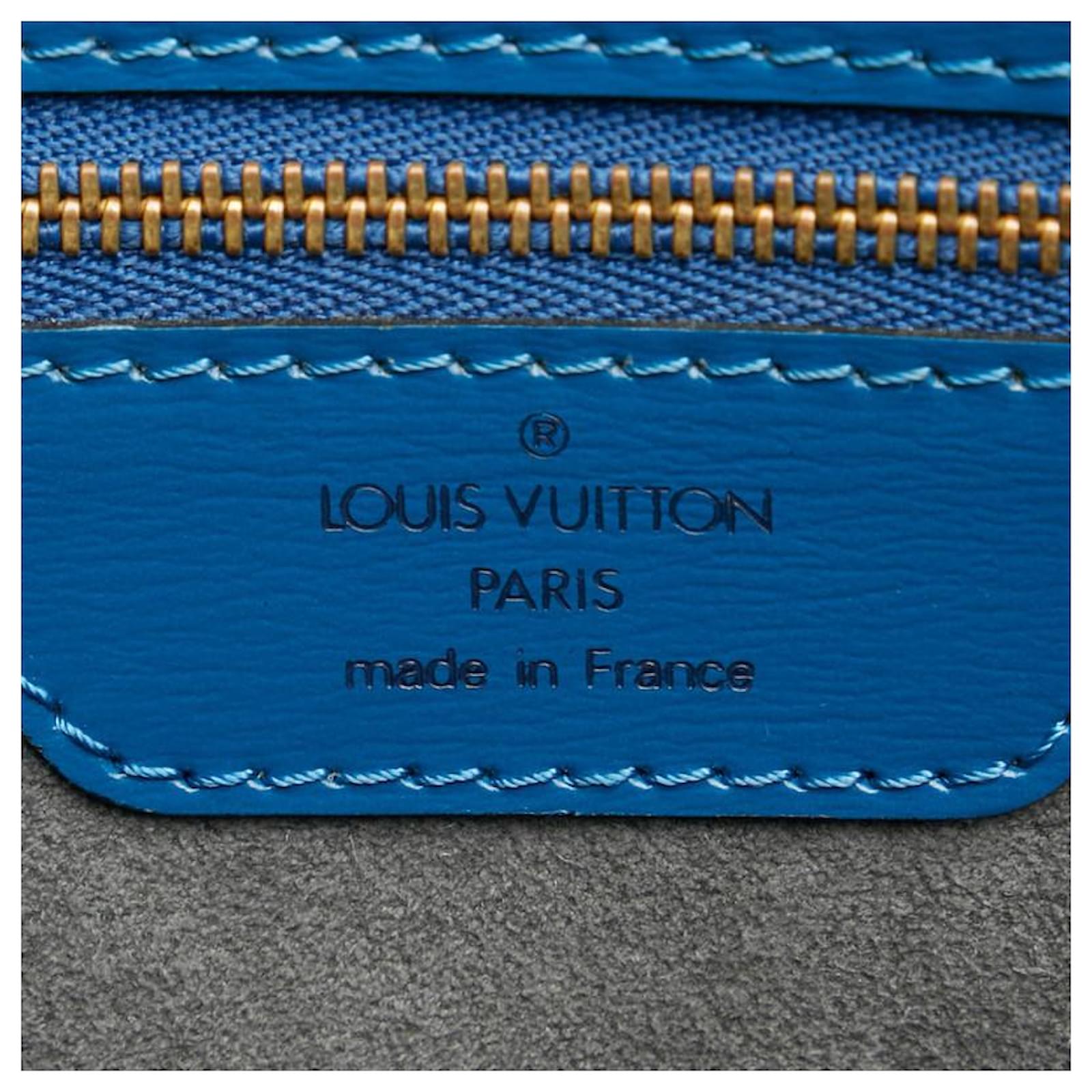 Louis Vuitton Epi Saint Jacques Long Strap M52264 Green Leather Pony-style  calfskin ref.1004484 - Joli Closet