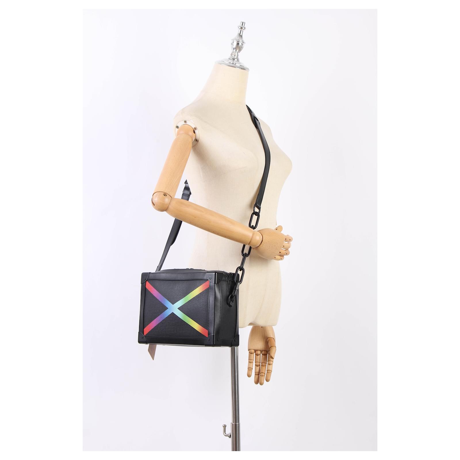 Louis Vuitton Virgil Abloh Taiga Rainbow Soft Trunk Black Pony-style  calfskin ref.734644 - Joli Closet