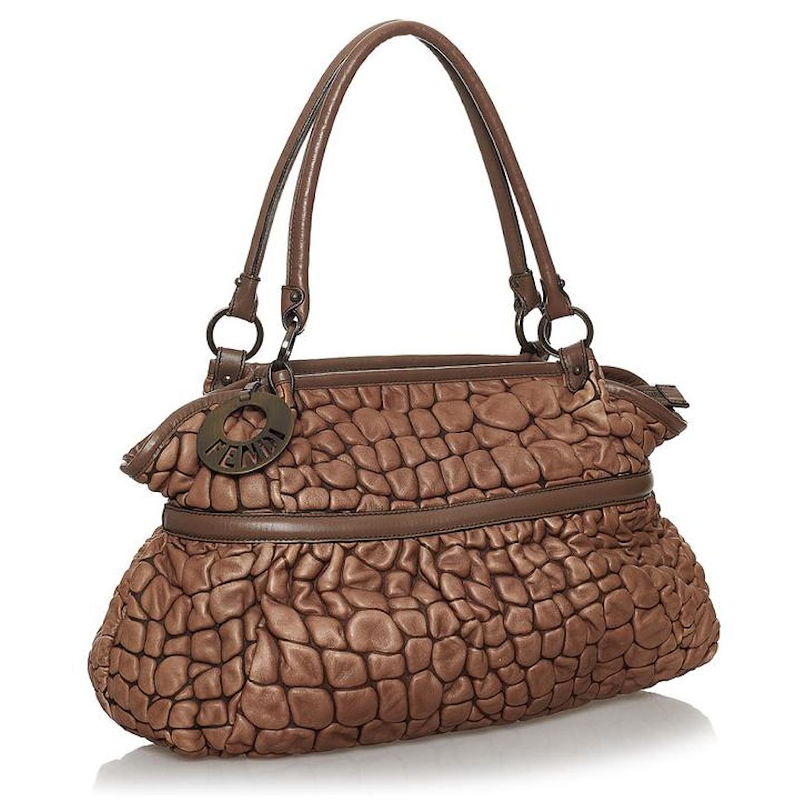 ショルダーバッグ・ポシェット FENDI Shoulder Bags Women Leather Brown Fendi Brown Lambskin Leather Small U Kan Chain Shoulder Bag
