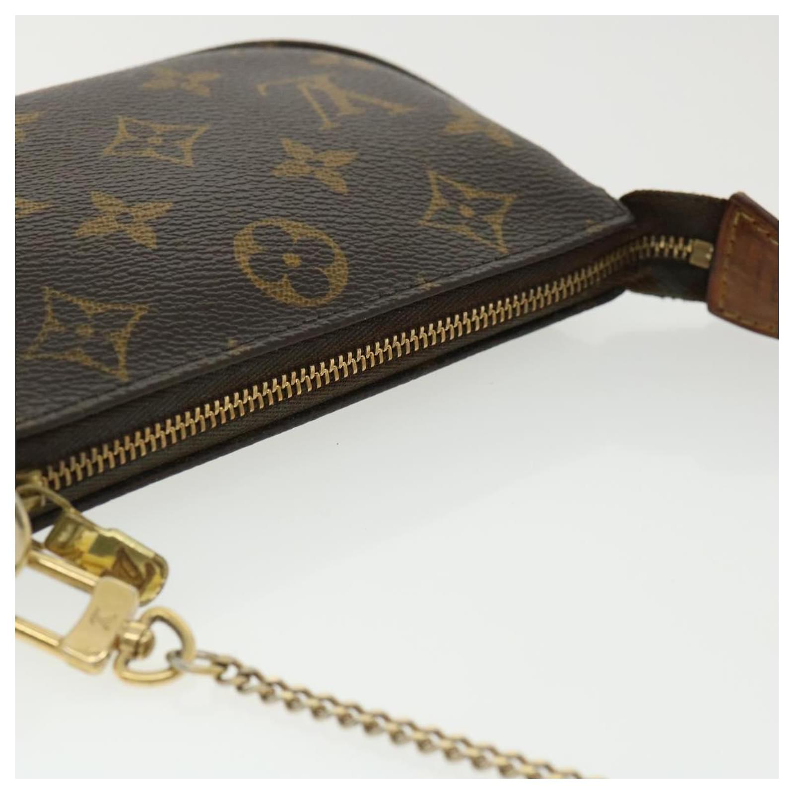 Louis Vuitton Mini Pochette Accessoires Brown Cloth ref.744730