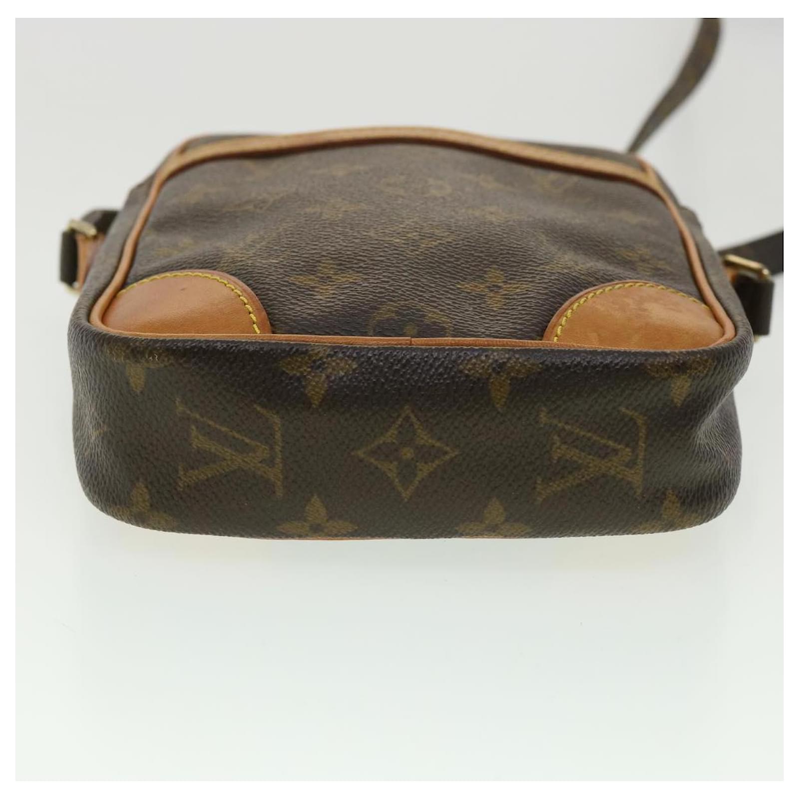 Auth LOUIS VUITTON Danube M45266 Monogram AR0030 Shoulder Bag Monogram  Canvas