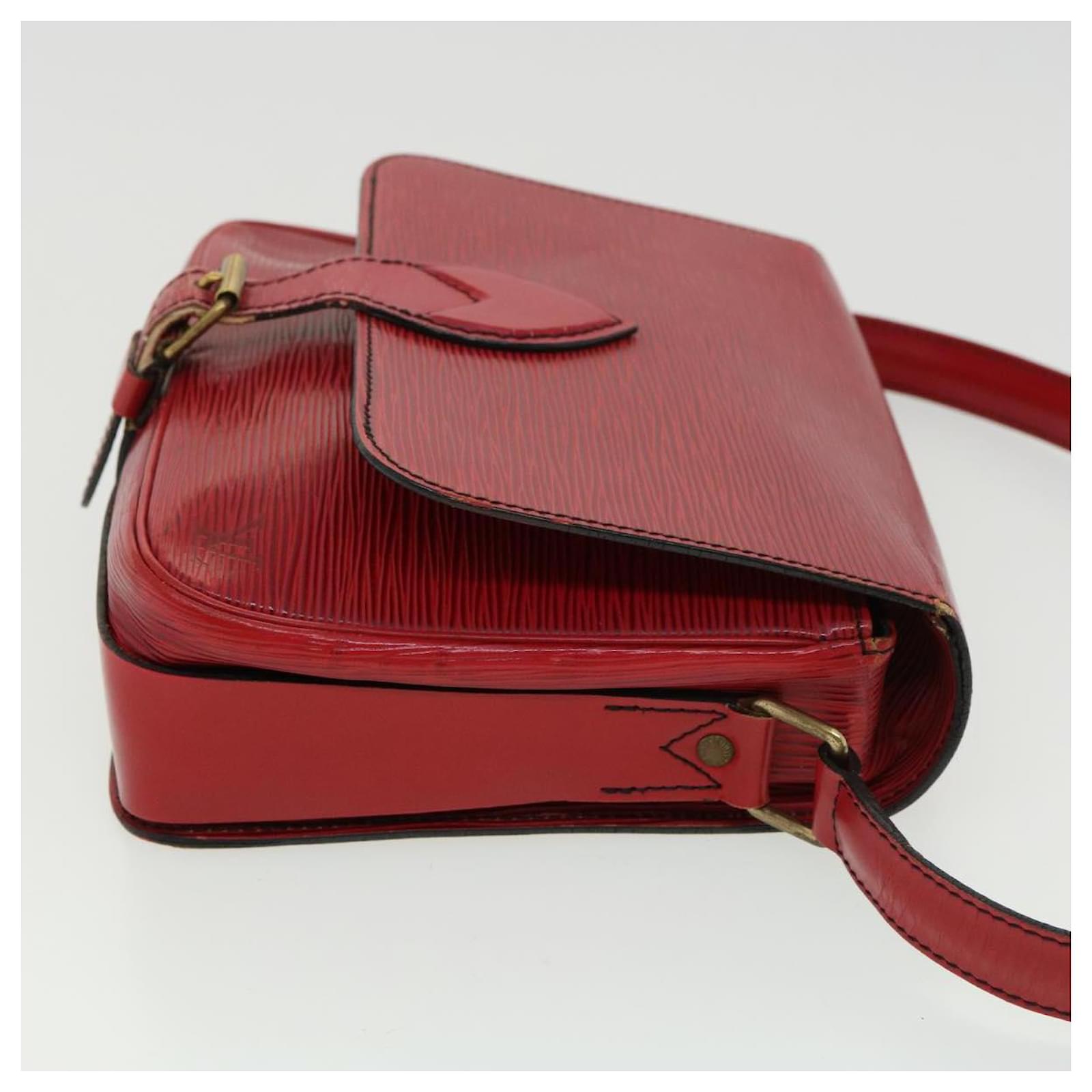 LOUIS VUITTON Epi Cartouchiere Red 11404