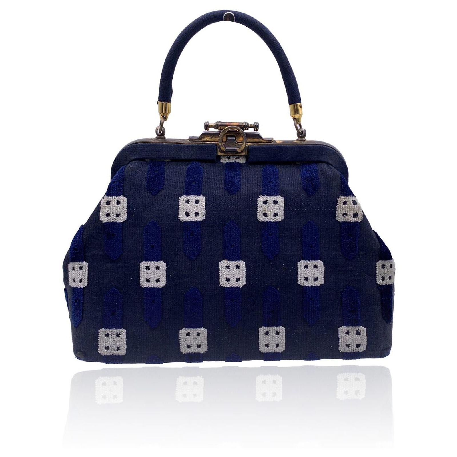 Cutout  handbags 2 colors
