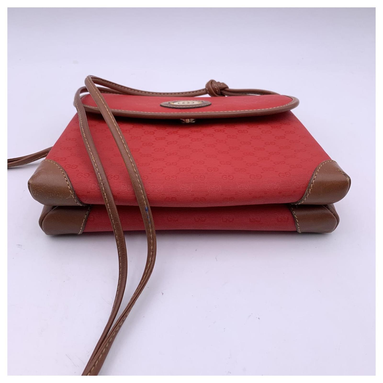 Gucci Vintage Red Monogram Canvas Small Messenger Shoulder Bag Cloth  ref.739398 - Joli Closet