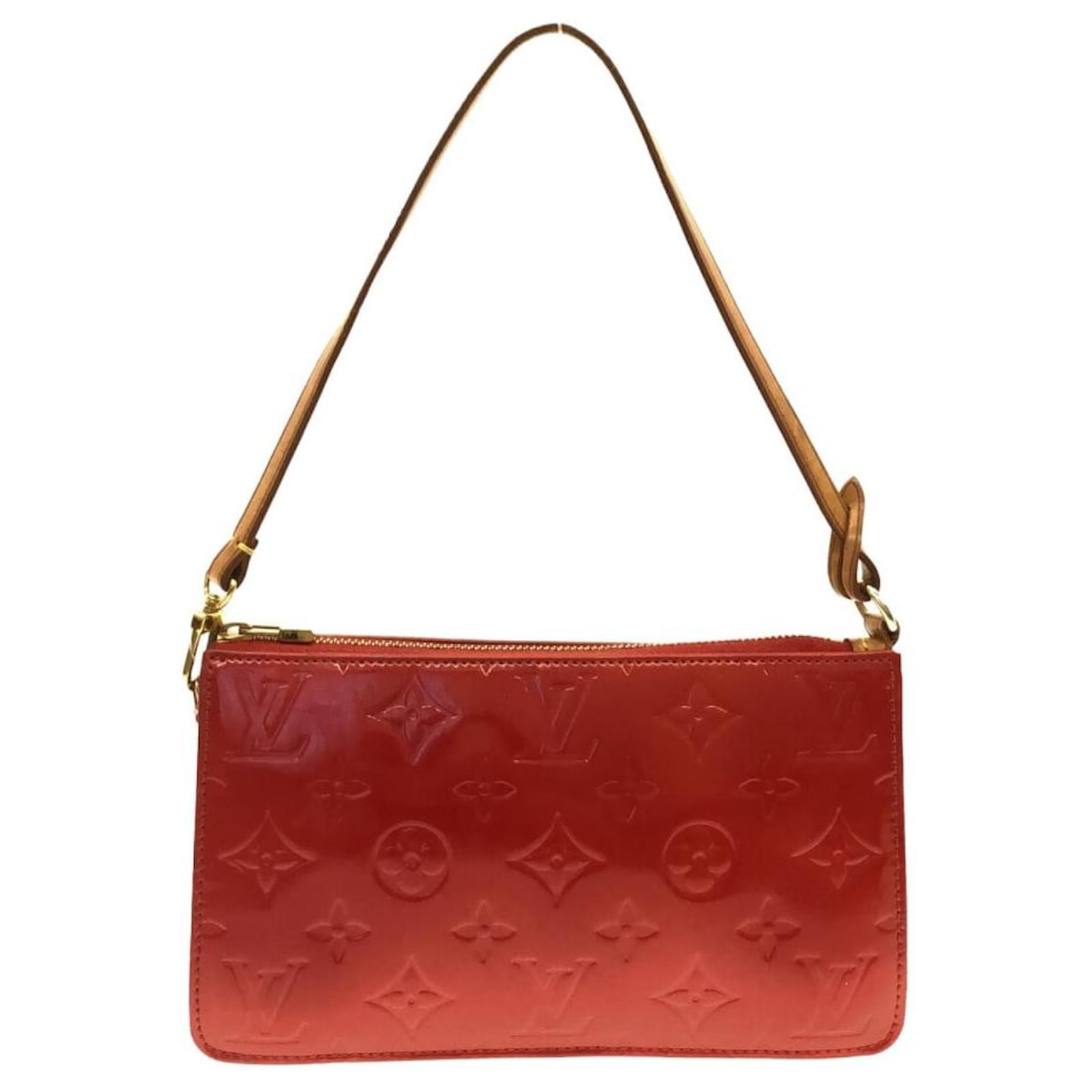 Lexington patent leather handbag Louis Vuitton Red in Patent leather -  22525137