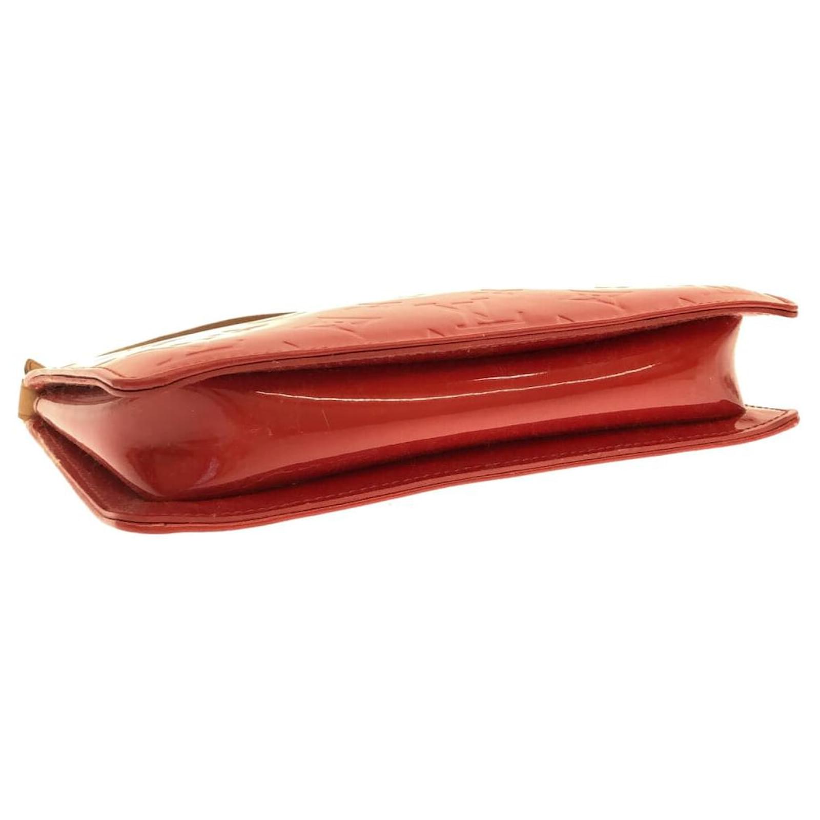 Lexington patent leather handbag Louis Vuitton Red in Patent leather -  22525137