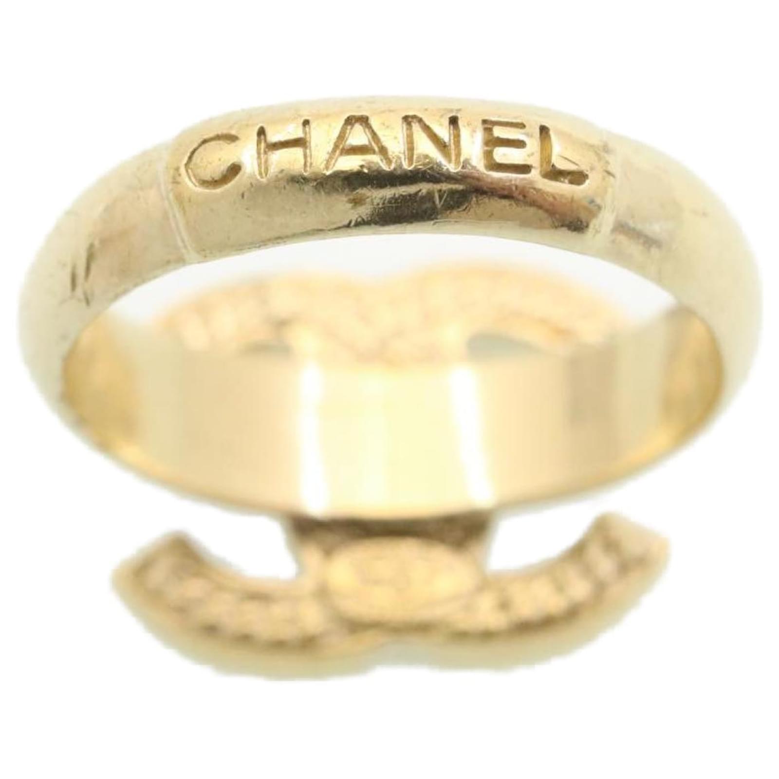 CHANEL CC logo Ring Gold Tone CC Auth ar6226 Metal ref