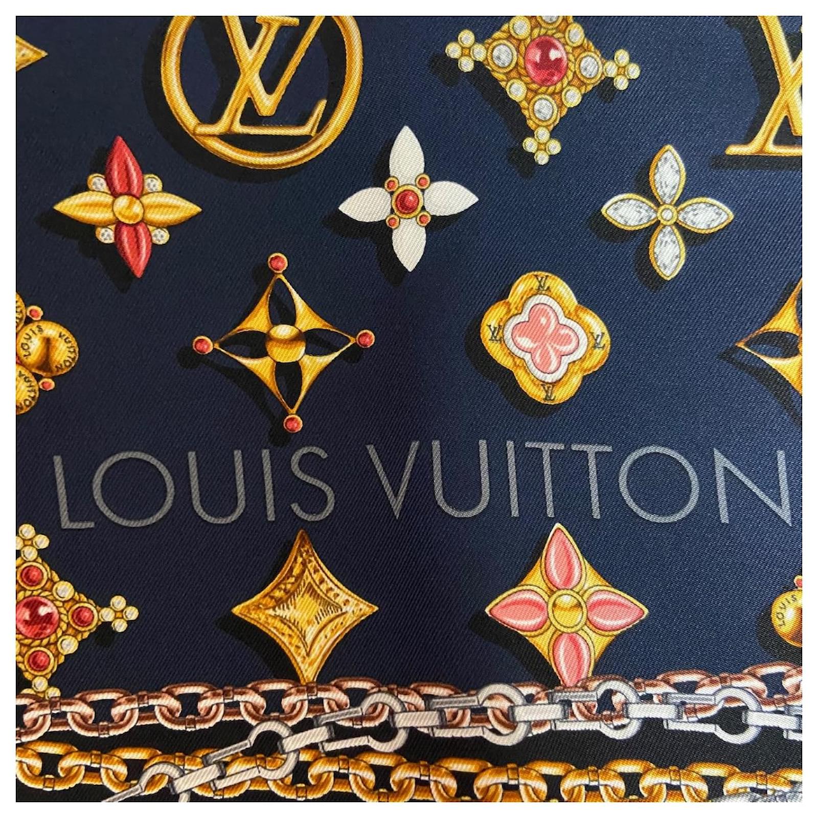Louis Vuitton Multiple colors Silk ref.745006 - Joli Closet