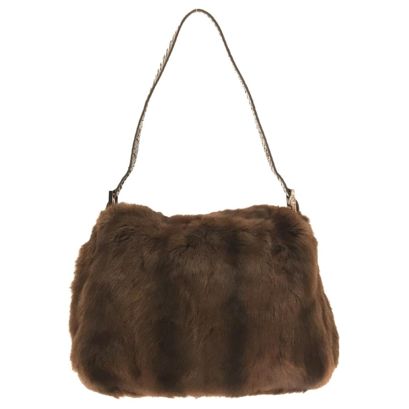 Fendi Mamma Baguette Brown Fur ref.748084 - Joli Closet