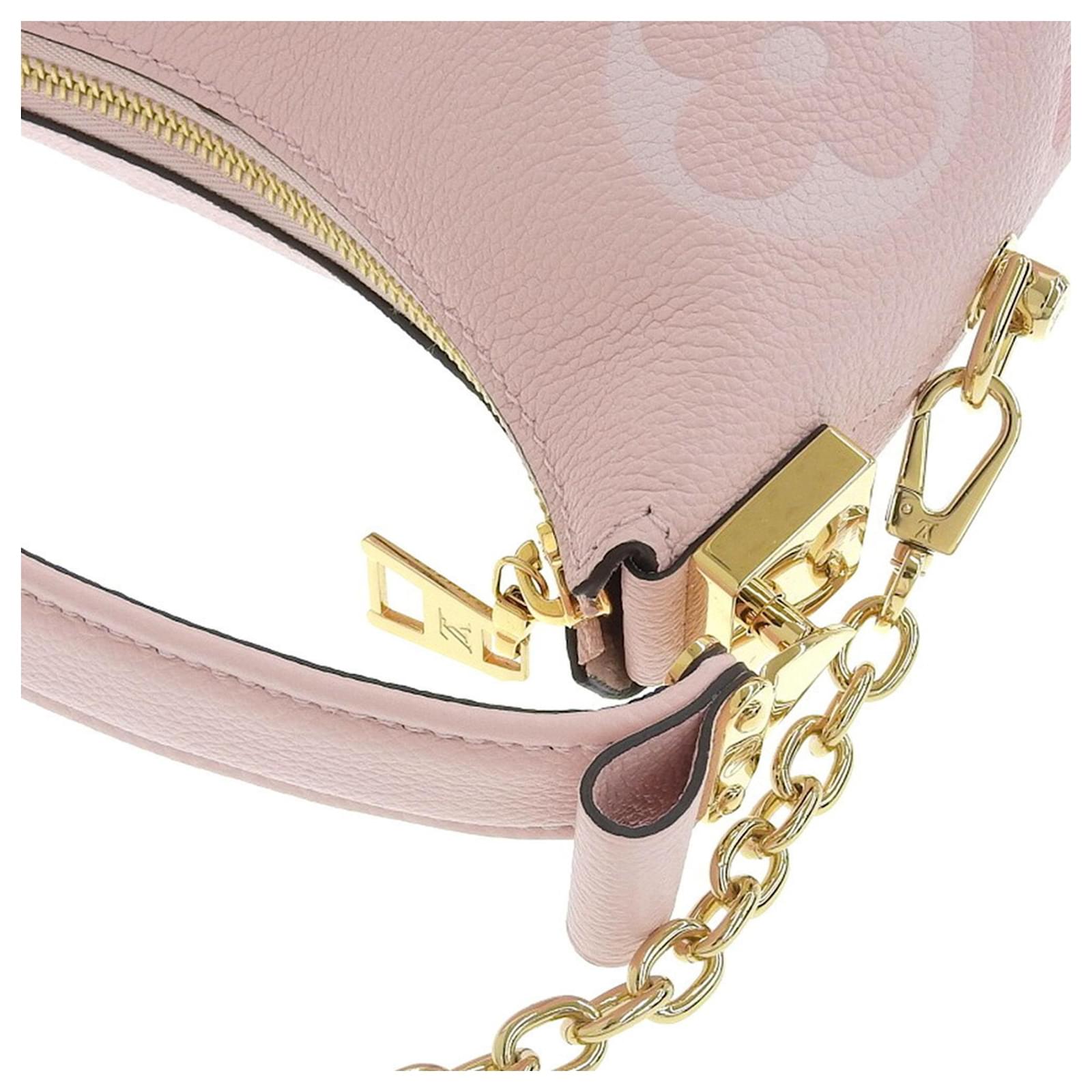 Bagatelle leather handbag Louis Vuitton Pink in Leather - 34929089
