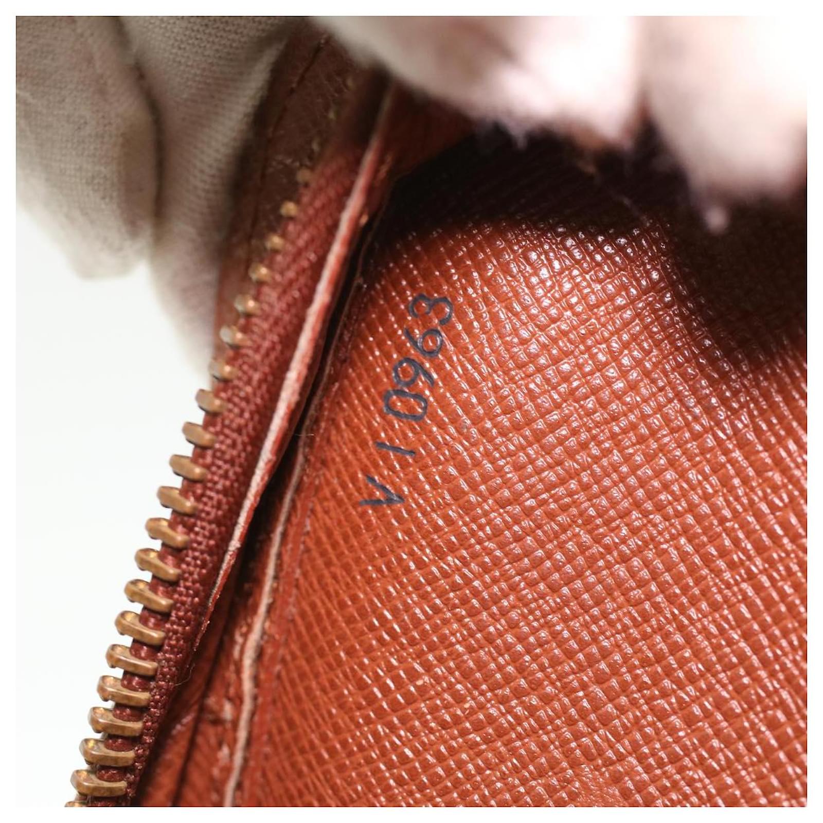 Authentic Louis Vuitton Monogram Orsay Clutch Bag #11676