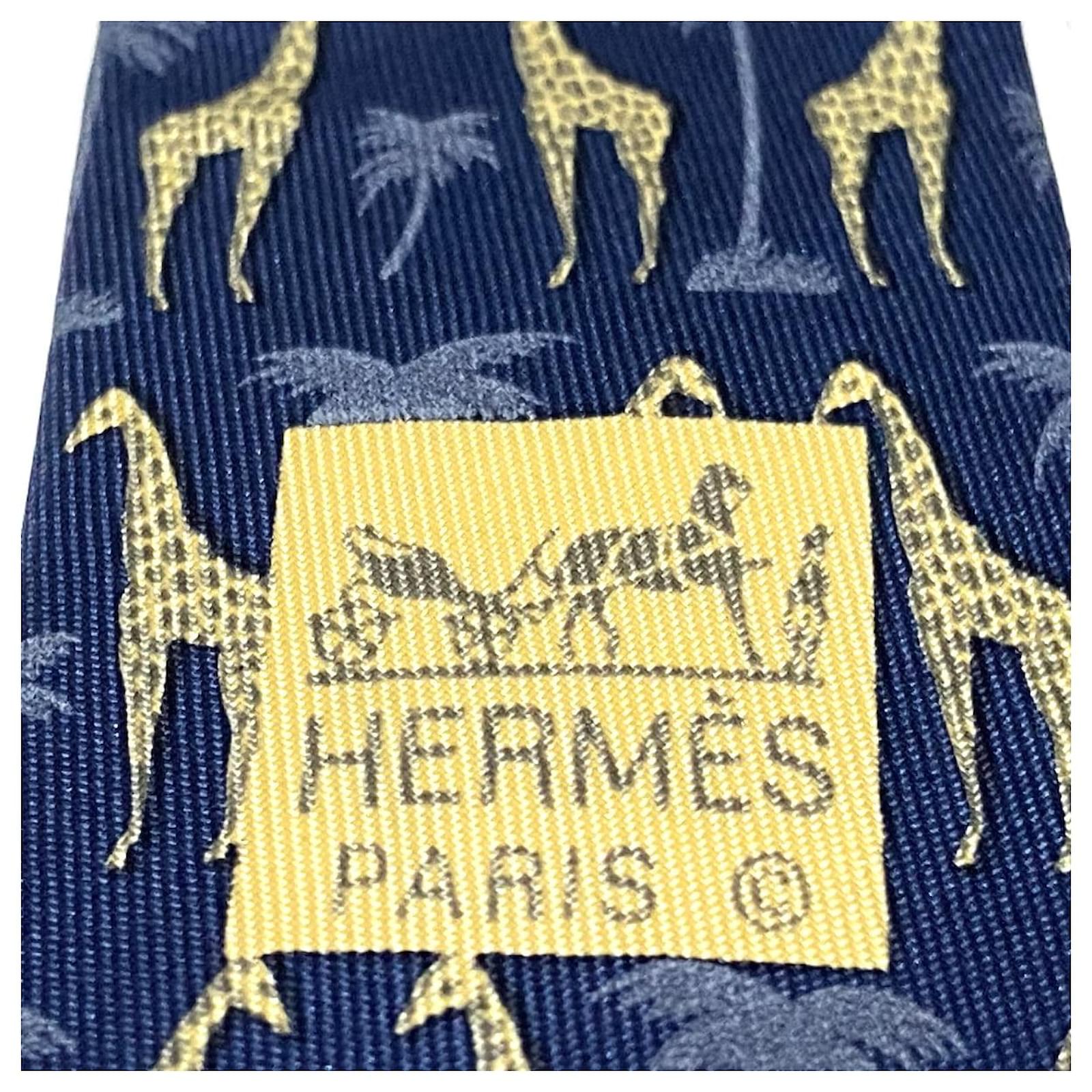 Hermès Hermes Navy blue Silk ref.763326 - Joli Closet