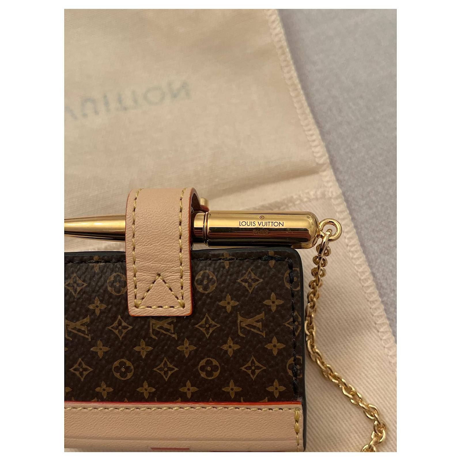 Leather key ring Louis Vuitton Brown in Leather - 32275149